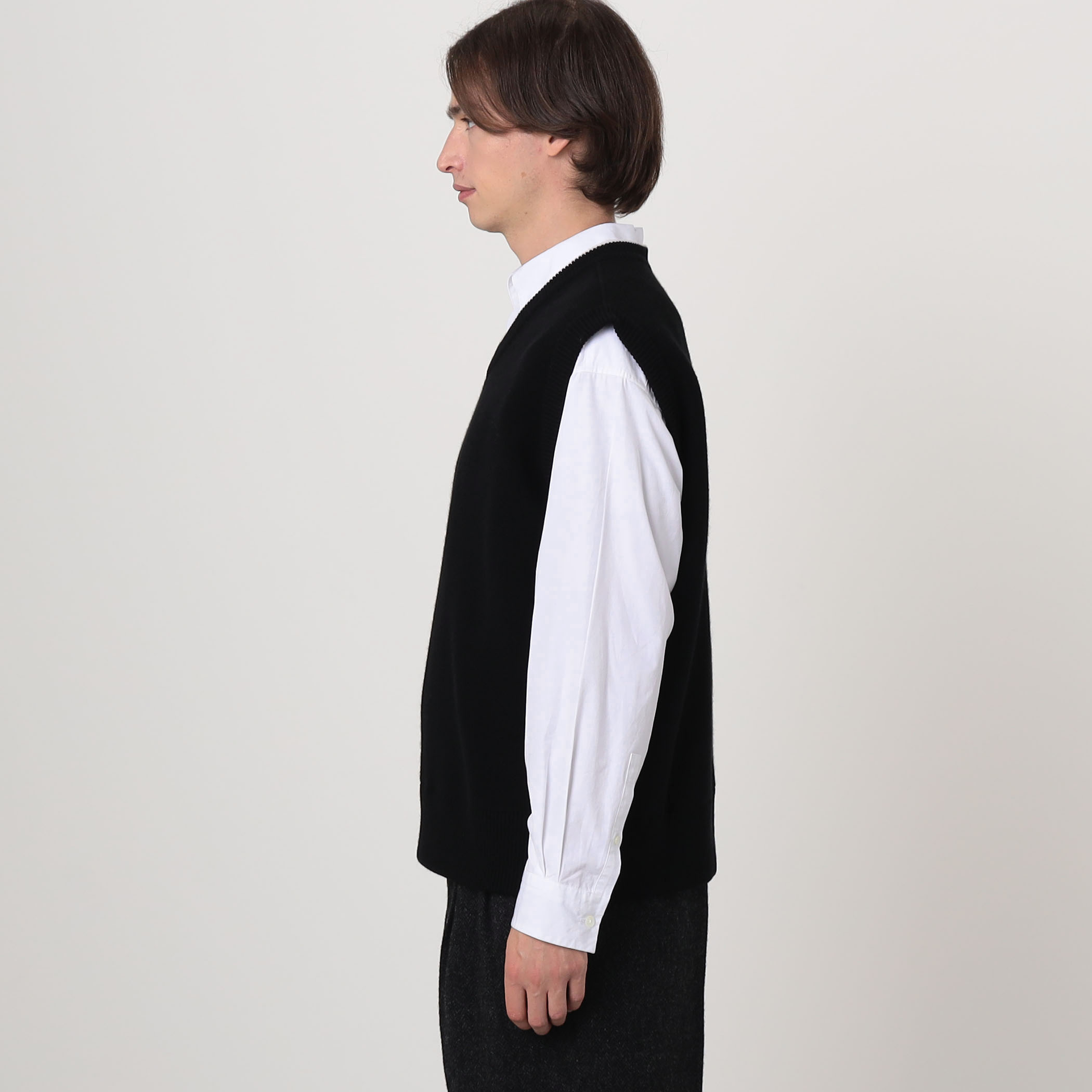 別注】THE RERACS × Edition V NECK VEST ニットベスト