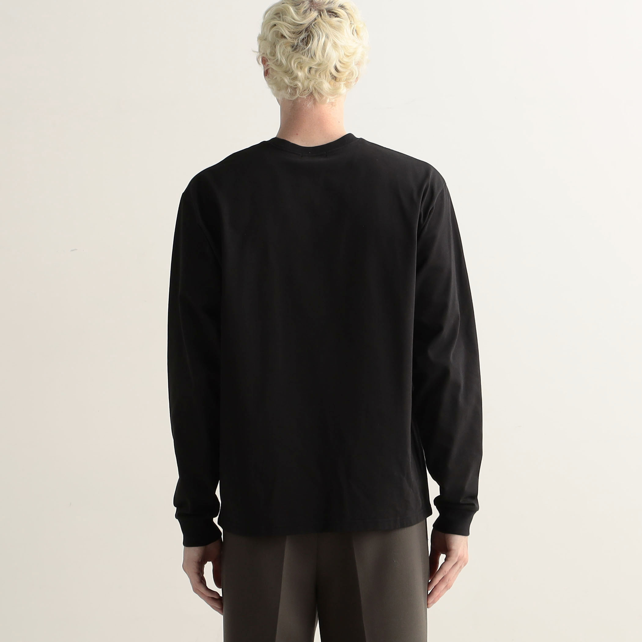 コットンクルーネック ロングスリーブTシャツ｜トゥモローランド