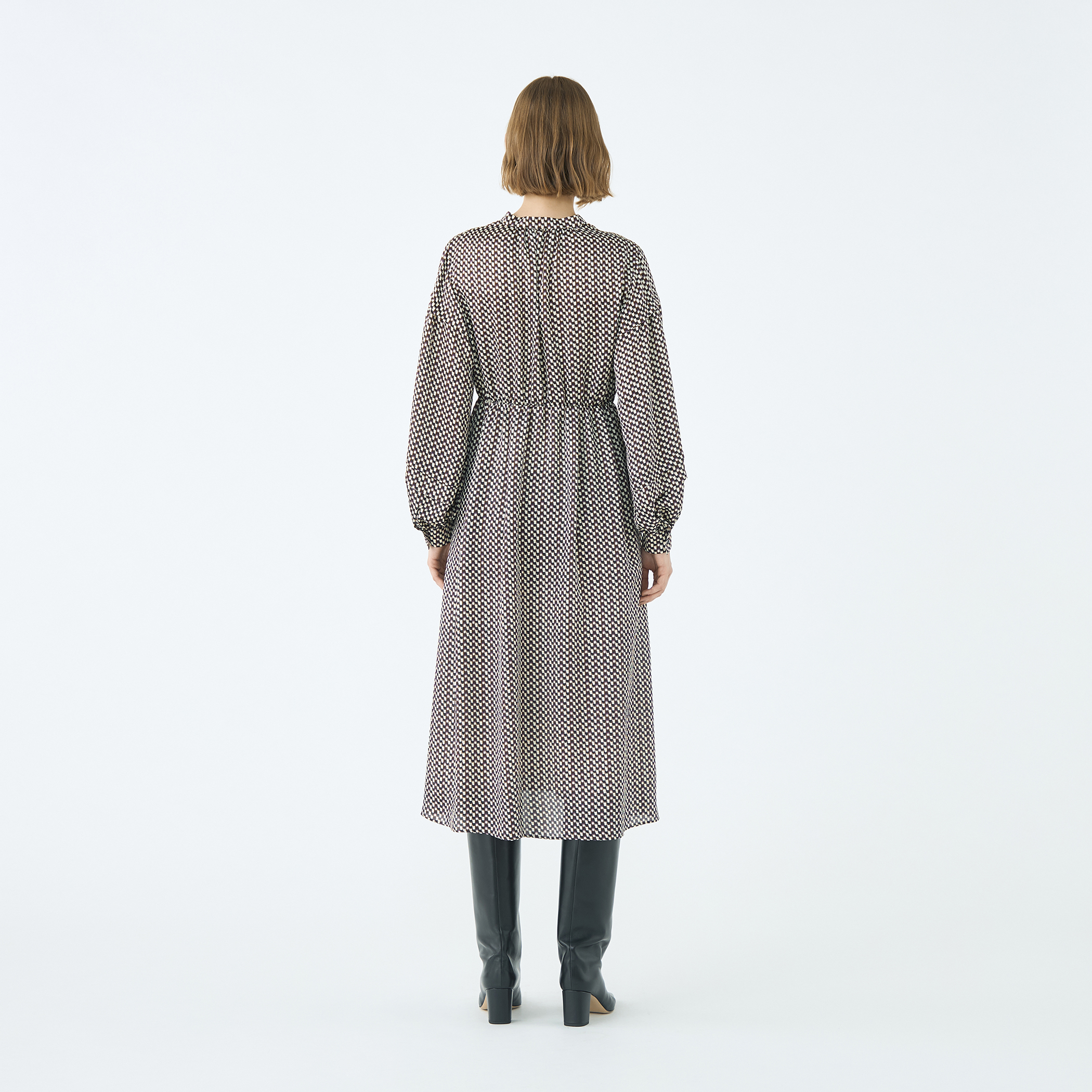 美品✨トゥモローランド BALLSEY リネンウエストシェイプワンピース 極美品✨トゥモローランド BALLSEY リネンウエストシェイプ