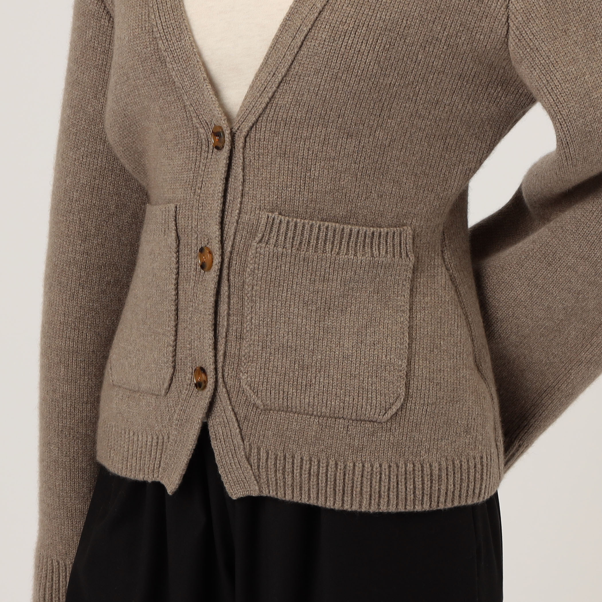 KHAITE SCARLET CARDIGAN｜トゥモローランド 公式サイト