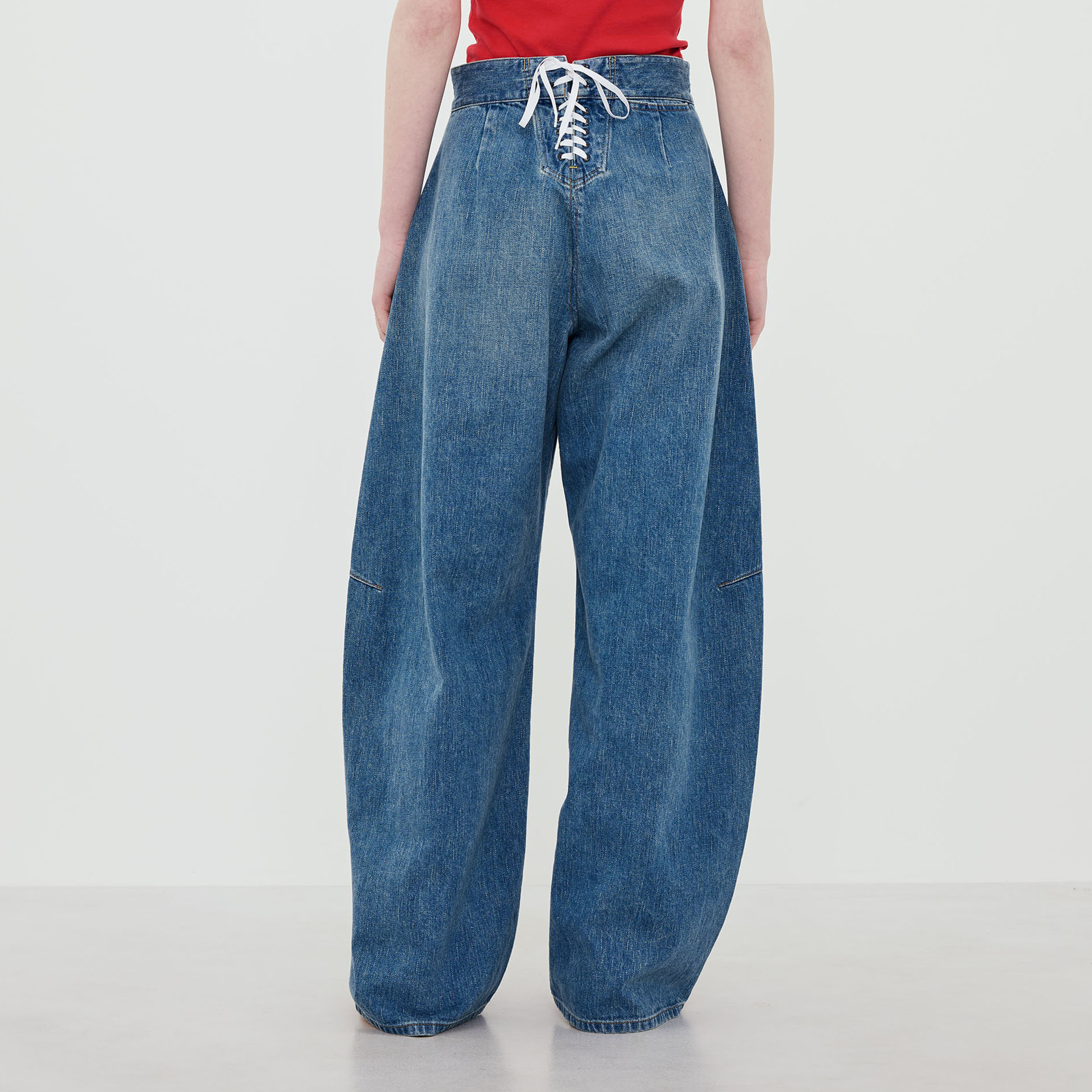 HYKE SAILOR BARREL DENIM バレルデニムパンツ｜トゥモローランド 公式