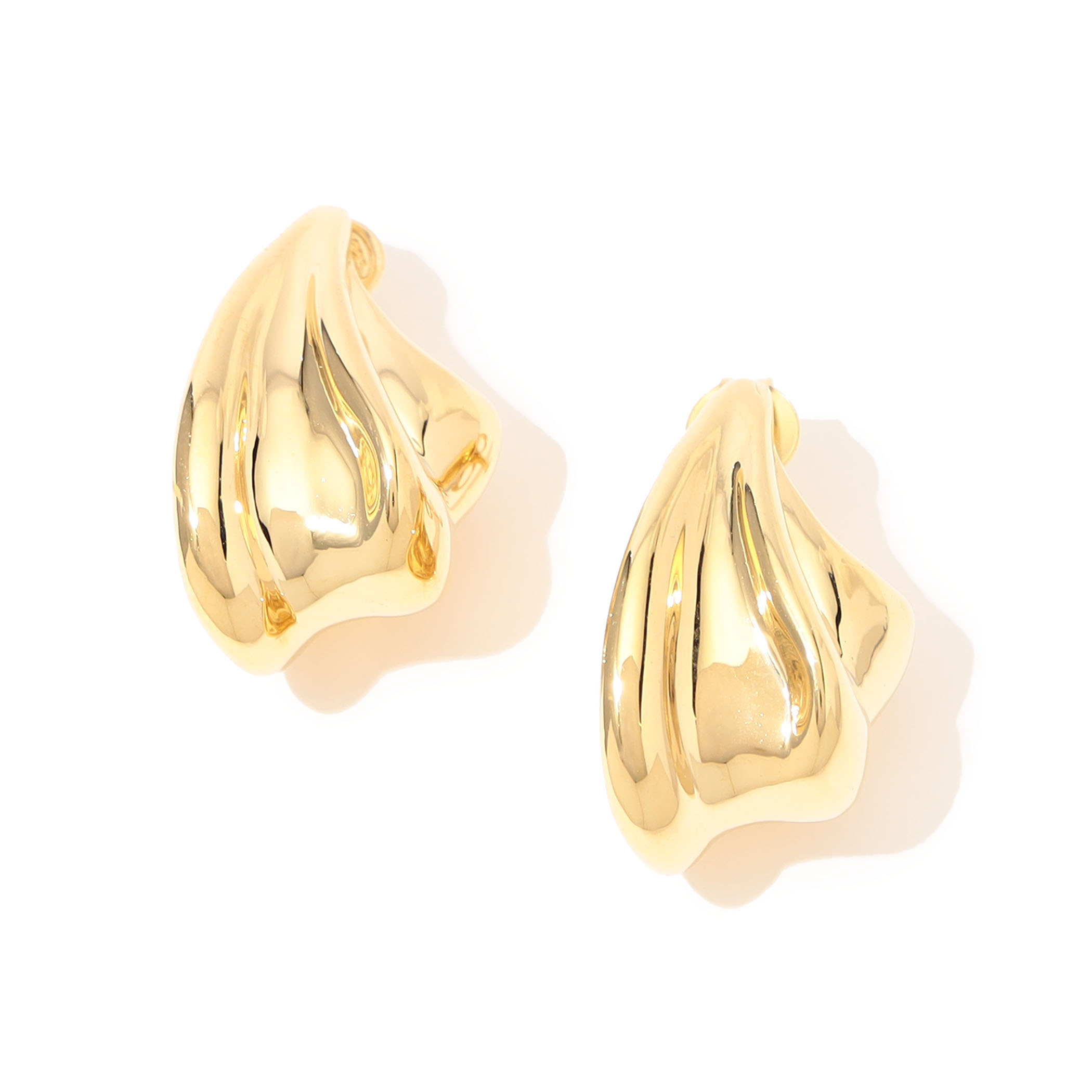 Otiumberg. Wave Earrings