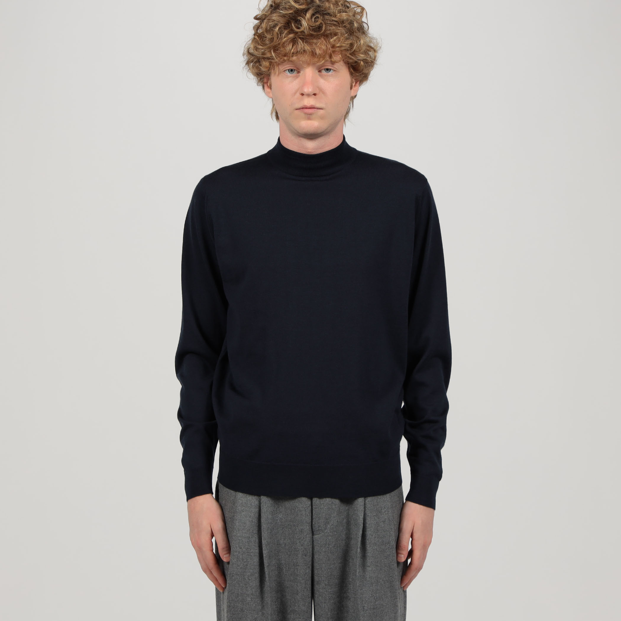 JOHN SMEDLEY KILDAY メリノウール モックネックプルオーバーニット