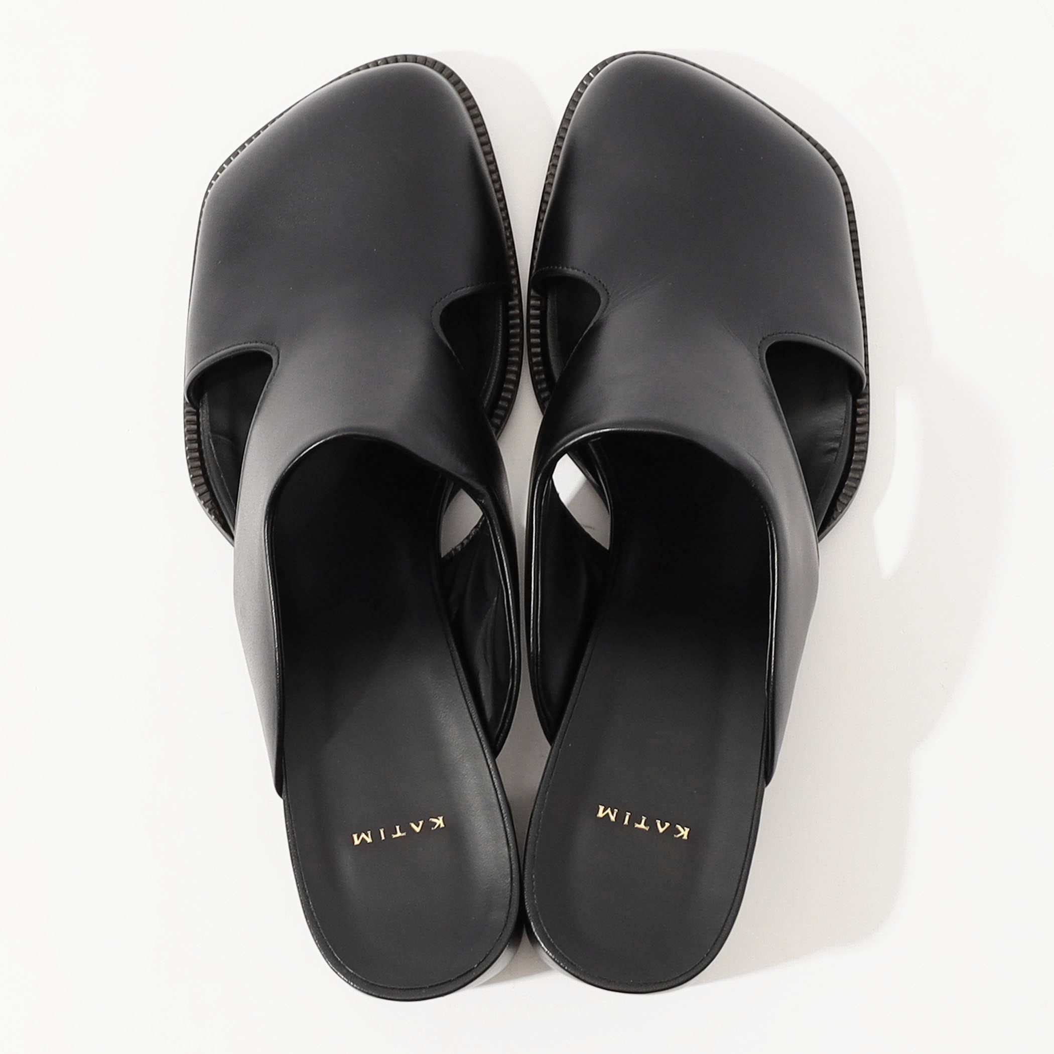 KATIM FERRY ヒールサボサンダル KATIM FERRY ヒールサボサンダル - メルカリ