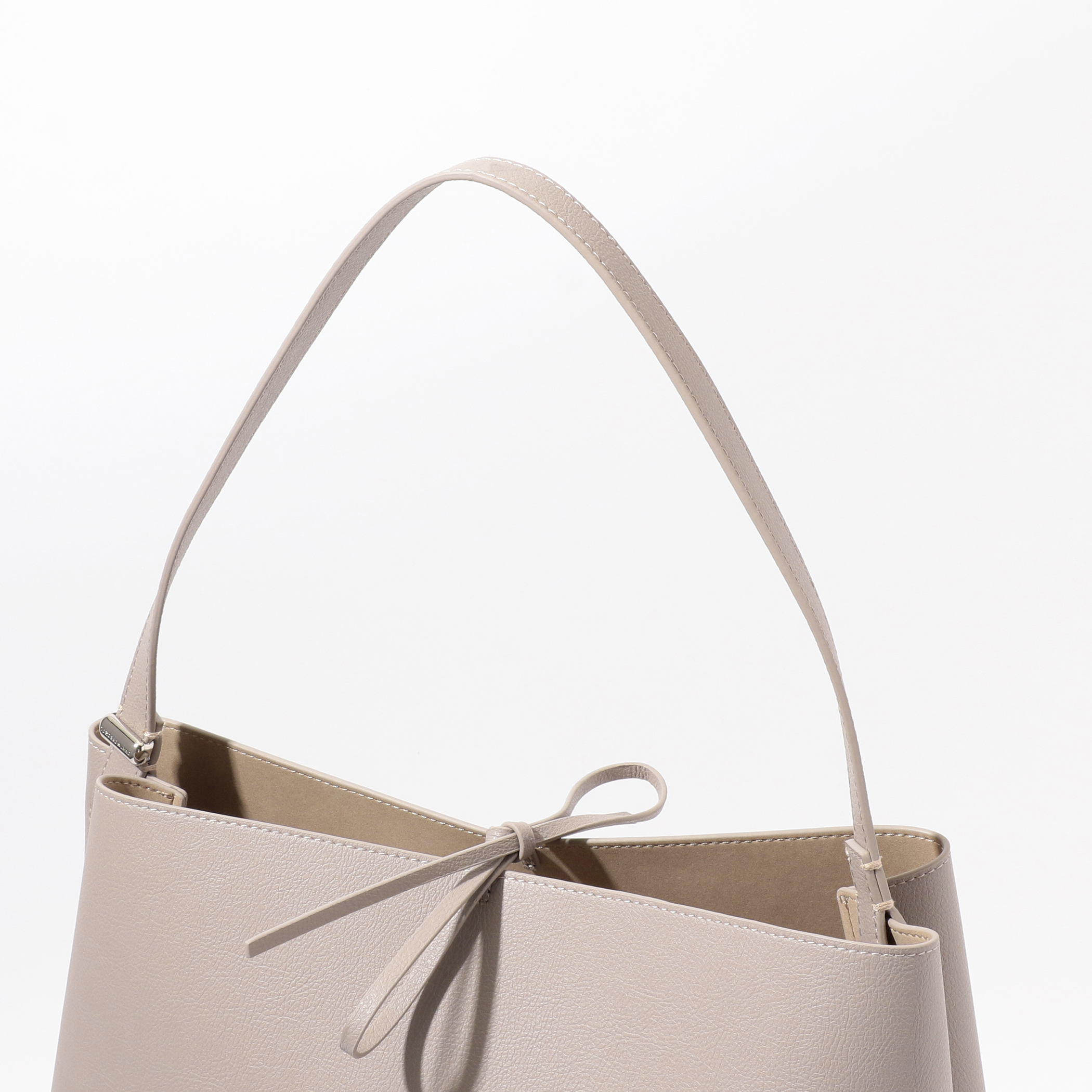 TOMORROWLAND ショルダーバッグ MEDIUM｜トゥモローランド 公式通販