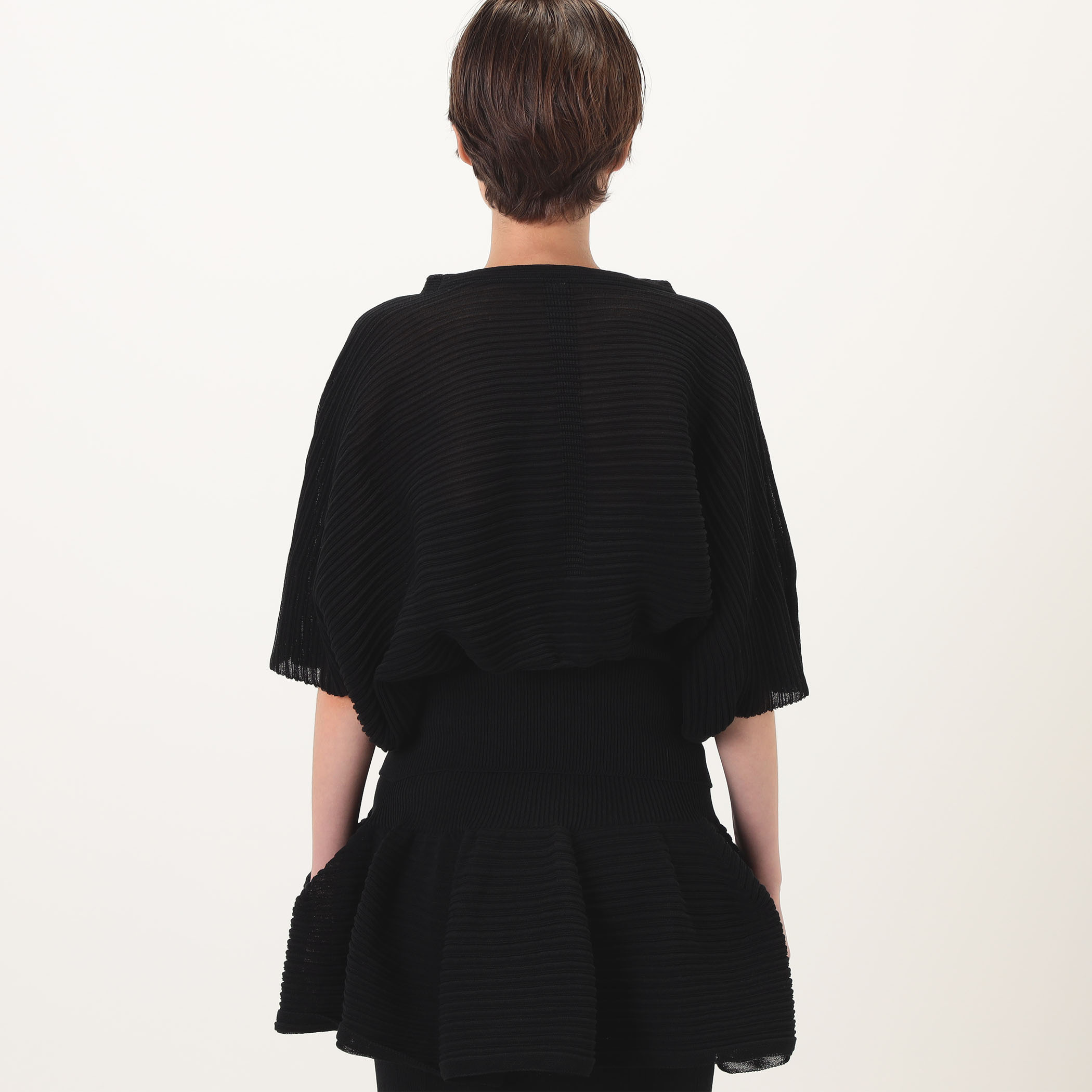 CFCL TC POTTERY SHORT SLEEVE ROUND TOP プルオーバー