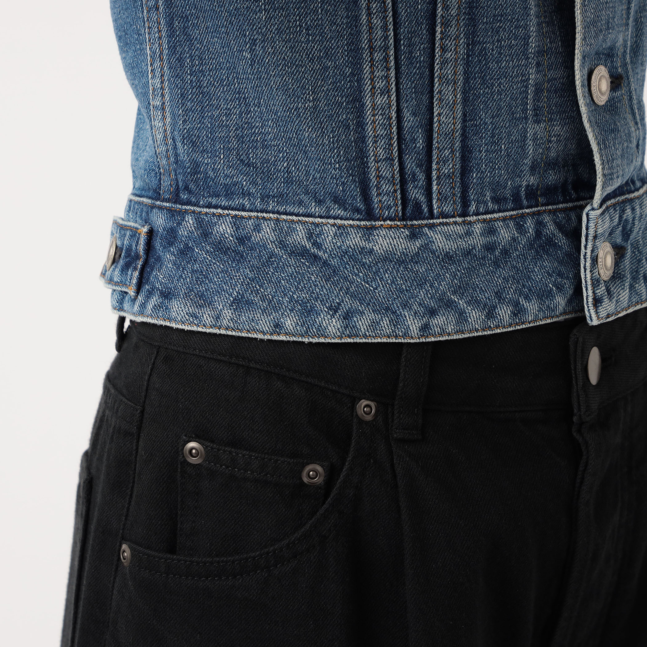 HYKE DENIM STRAPLESS TOP｜トゥモローランド 公式通販