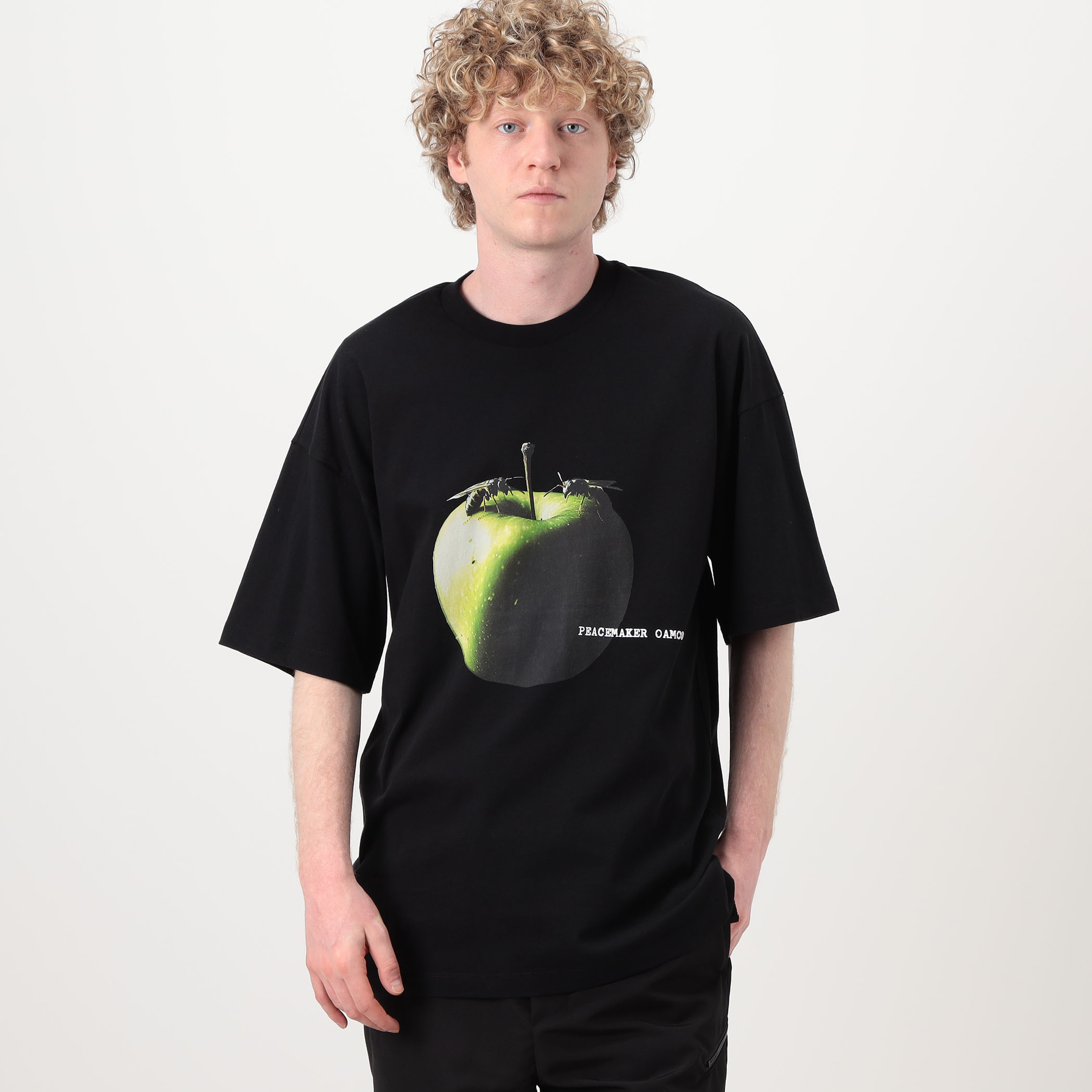 OAMC / Peacemaker Oversize Tee Apple Print プリントTシャツ