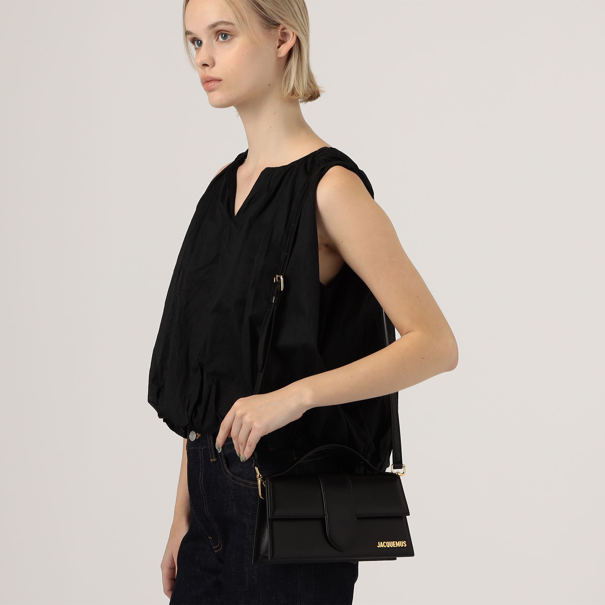 JACQUEMUS ルクランハンヒノクロスホティハック 【関税込】 楽天市場】ジャックムス JACQUEMUS バッグ ハンドバッグ