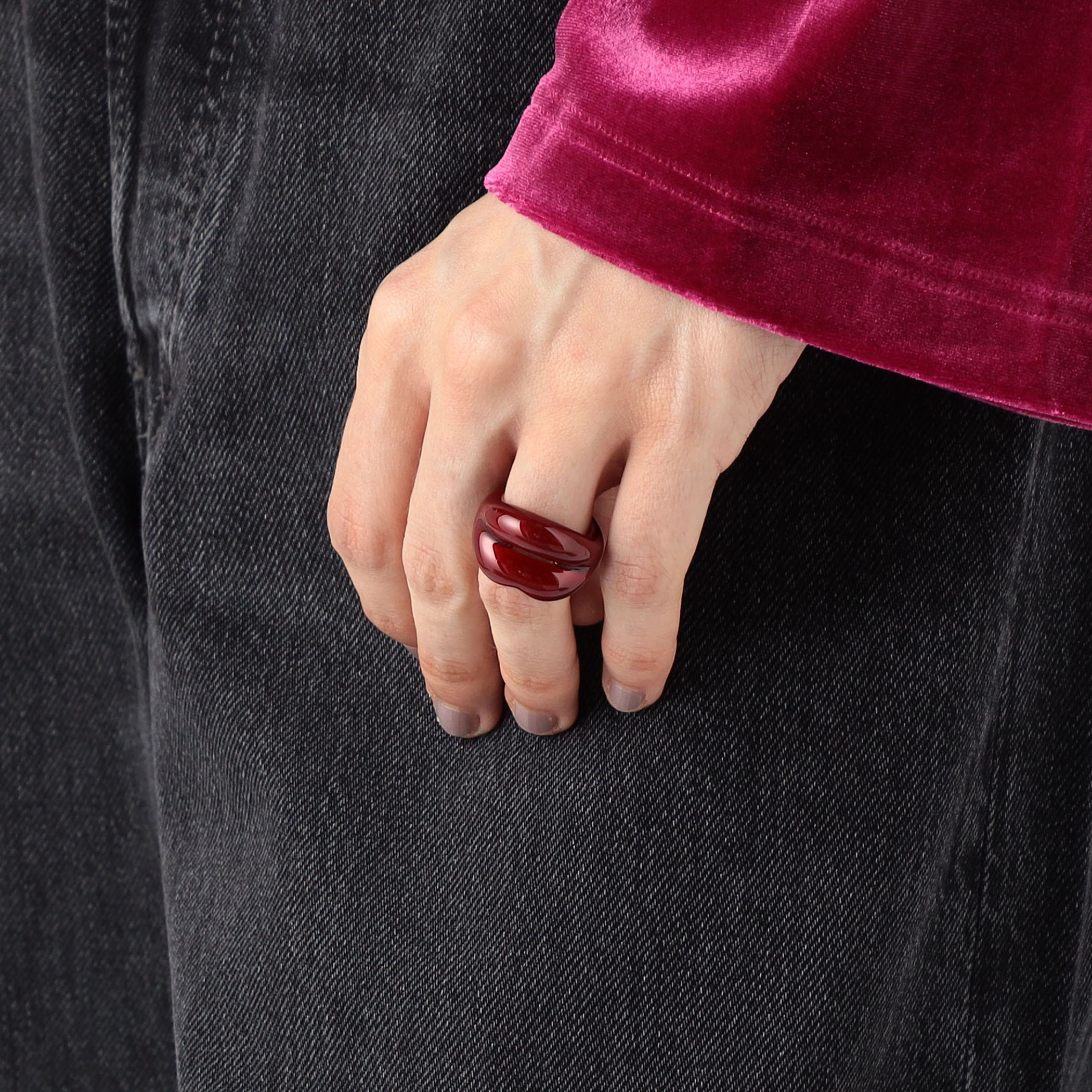 HOTLIPS BY SOLANGE リップモチーフリング　ブラック　約12号 item952aac0e23cb11ef83520242ac