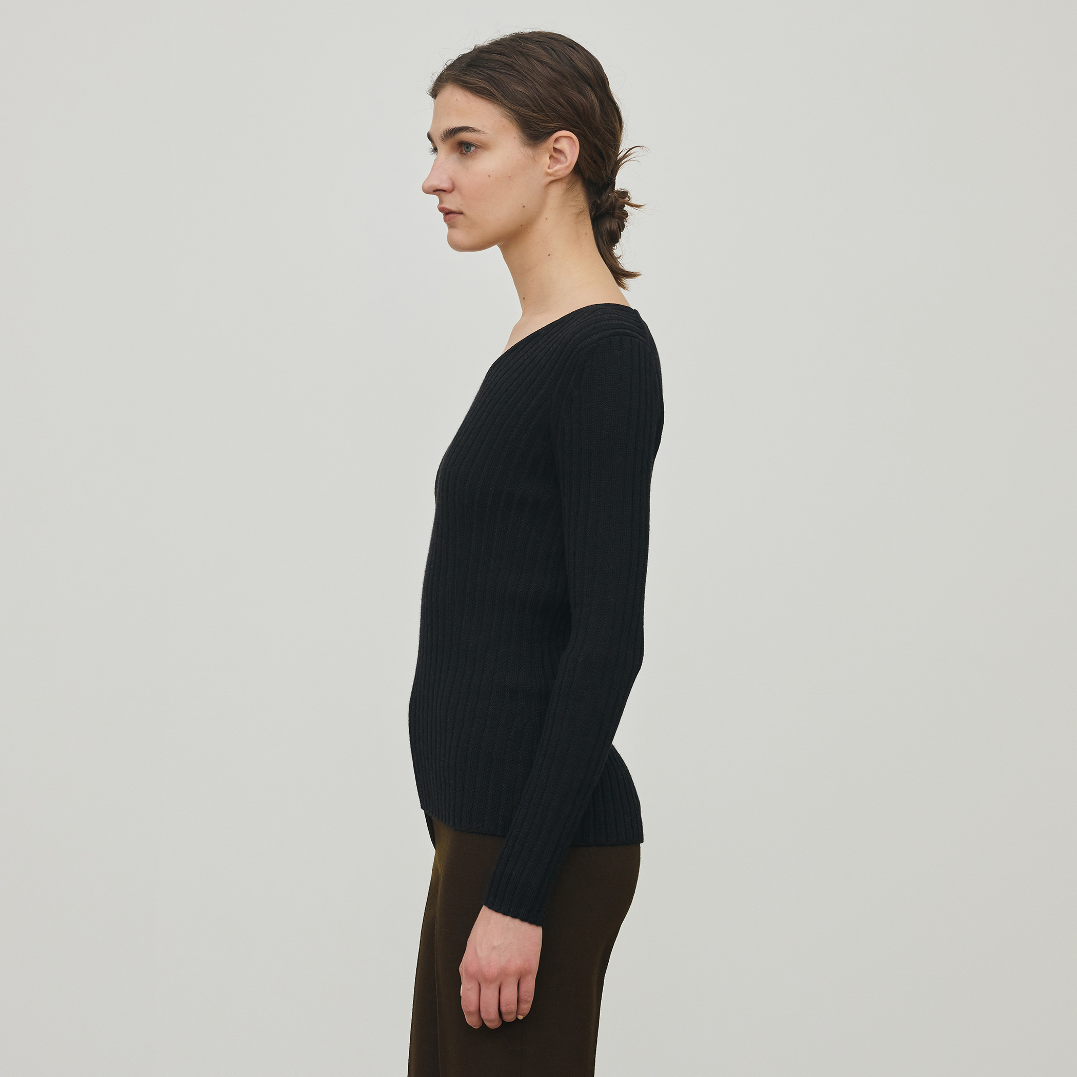 ウールリブ Vネックプルオーバー｜トゥモローランド 公式通販