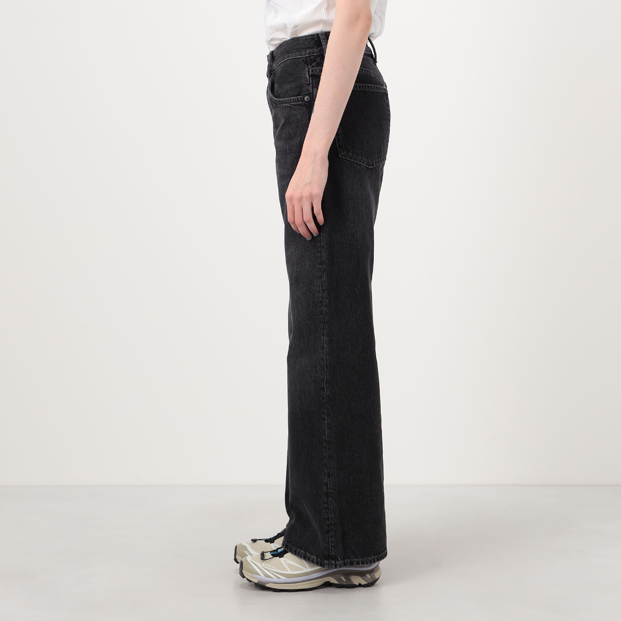 Acne Studios 2021F VINTAGE BLACK ブラックデニムパンツ