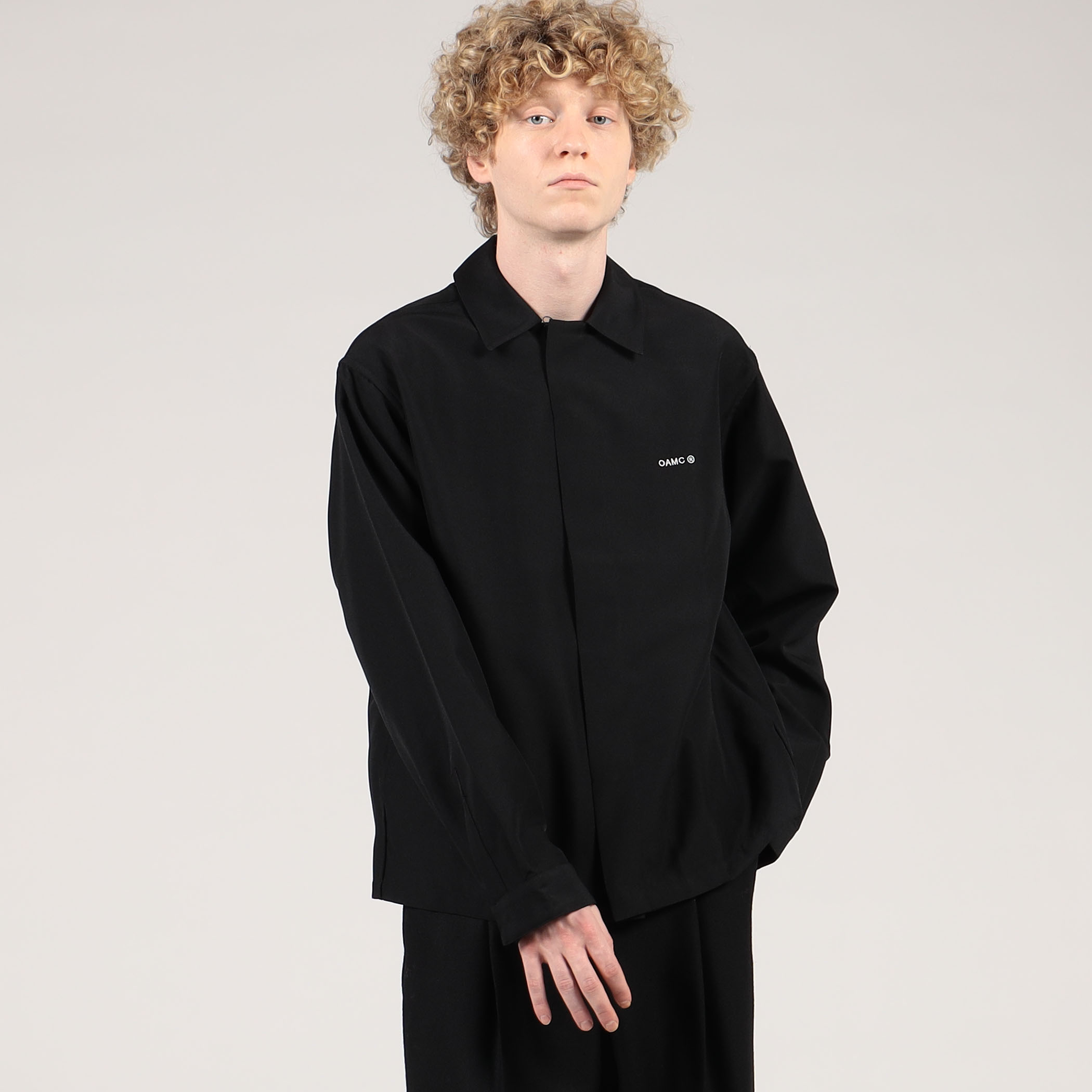 OAMC 22AW SYSTEM SHIRT XSブラックカラーBLACK黒 - ナイロンジャケット