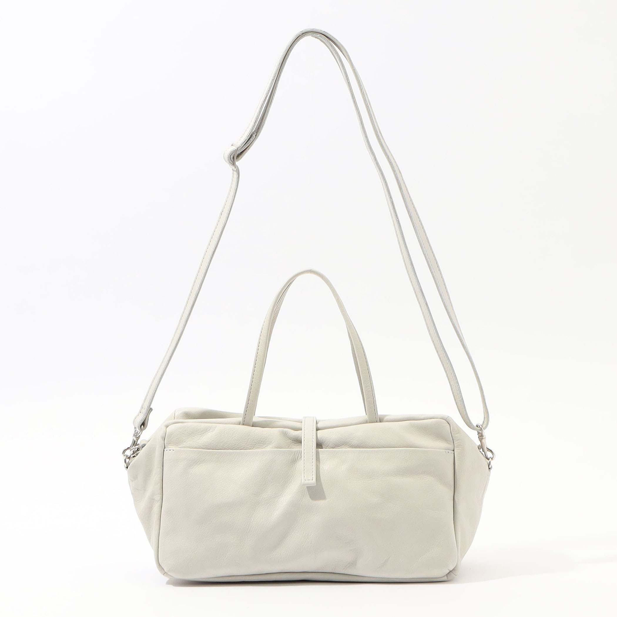 希少　美品　les basiques （レバジック）2WAYトートバッグ　牛革 希少 美品 les basiques （レバジック）2WAYトートバッグ 牛革