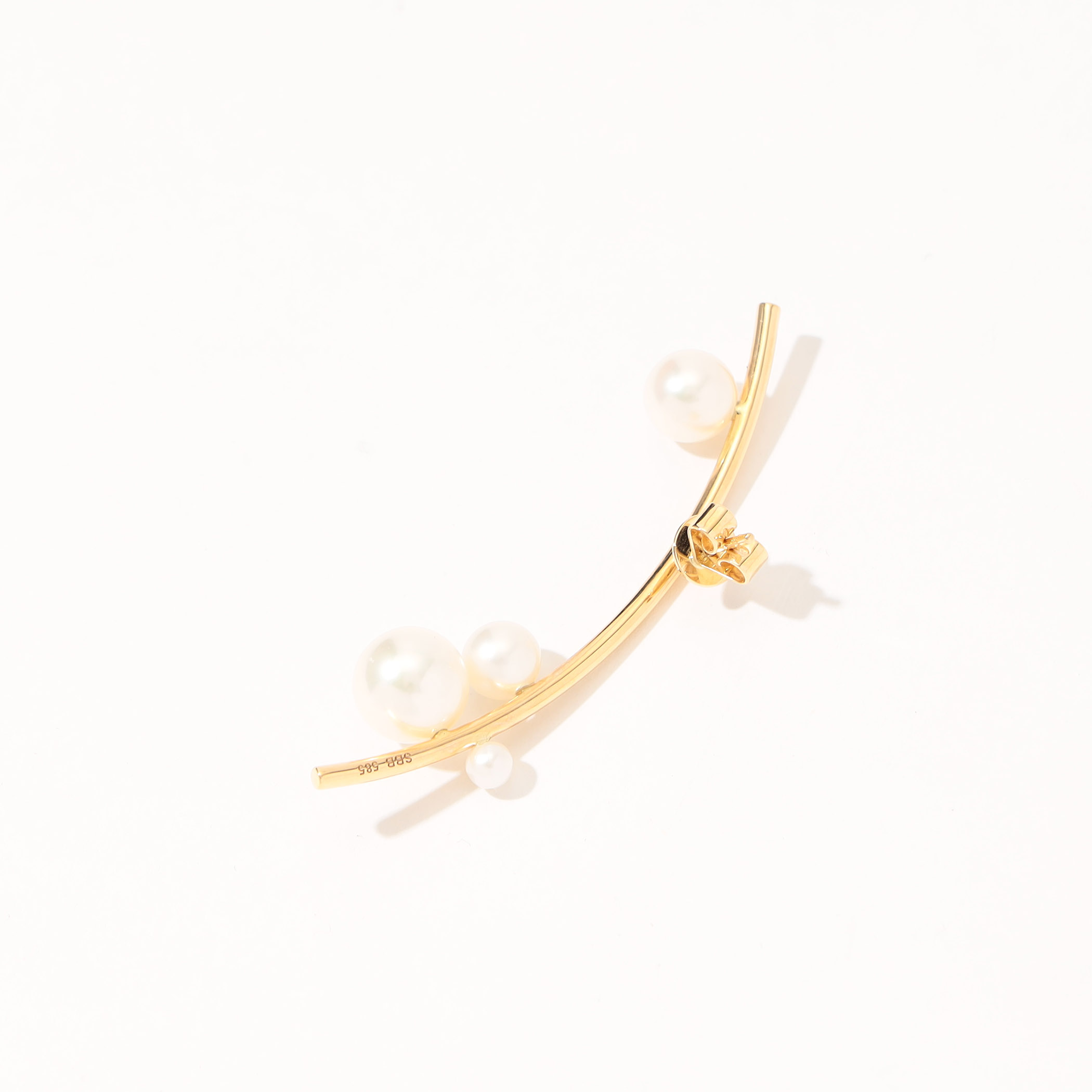 SOPHIE BILLE BRAHE Stellari Perle 片耳パールピアス