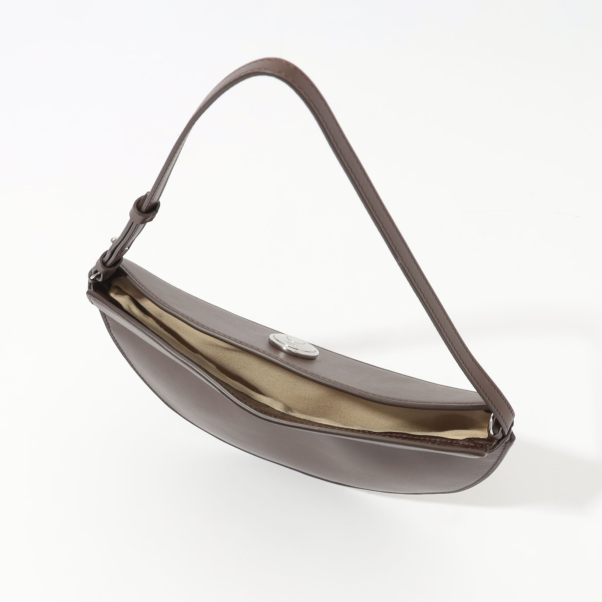 JACQUEMUS LE PETIT CALISSO ROND｜トゥモローランド 公式サイト