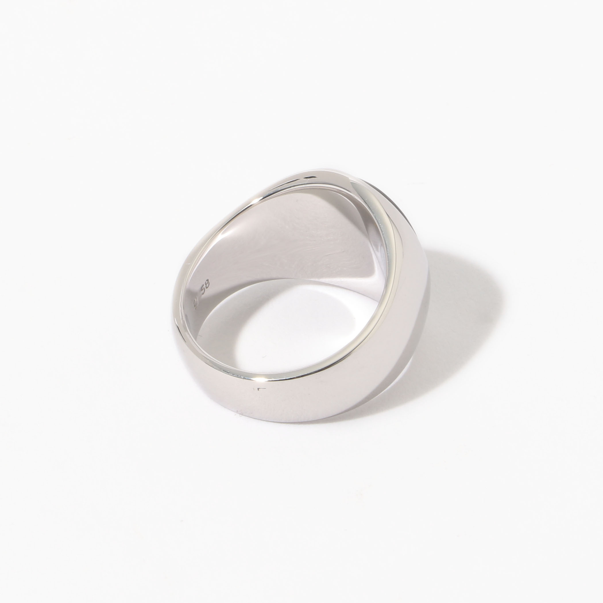 TOM WOOD シルバーリング THE OVAL BLACK ONYX