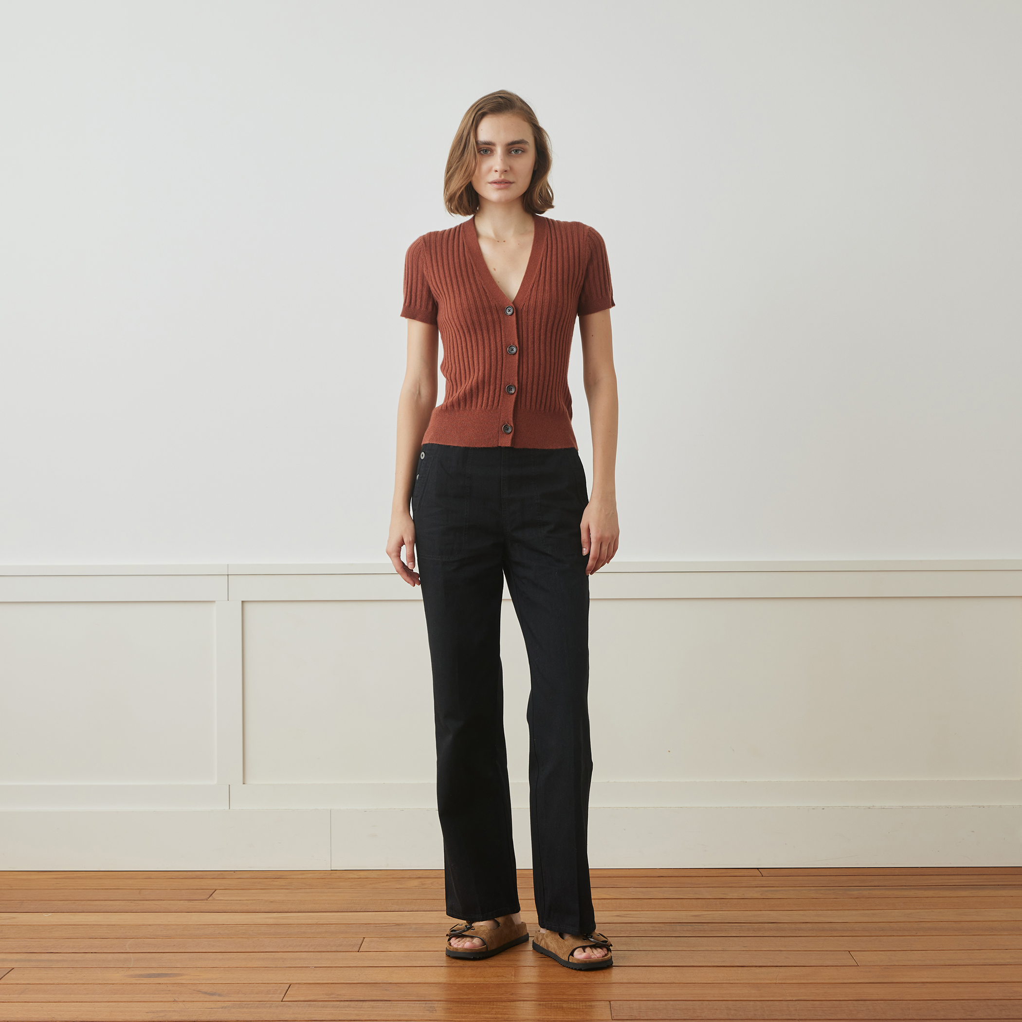 カシミヤリブ Vネックカーディガン WRBC2571｜トゥモローランド 公式通販