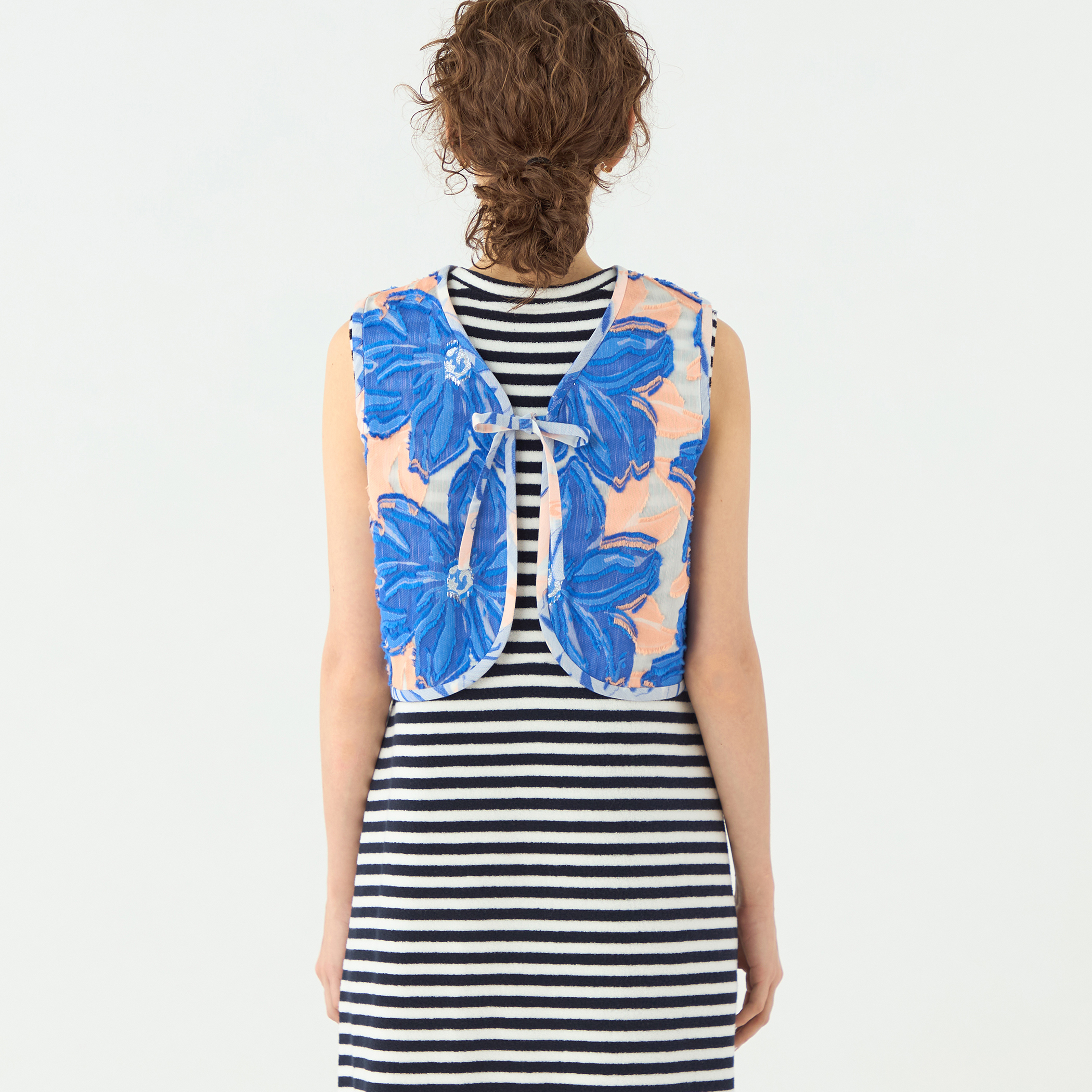 プルメリア徳用 プルメリアジャカード フロンタブルトップス｜トゥモローランド 公式通販