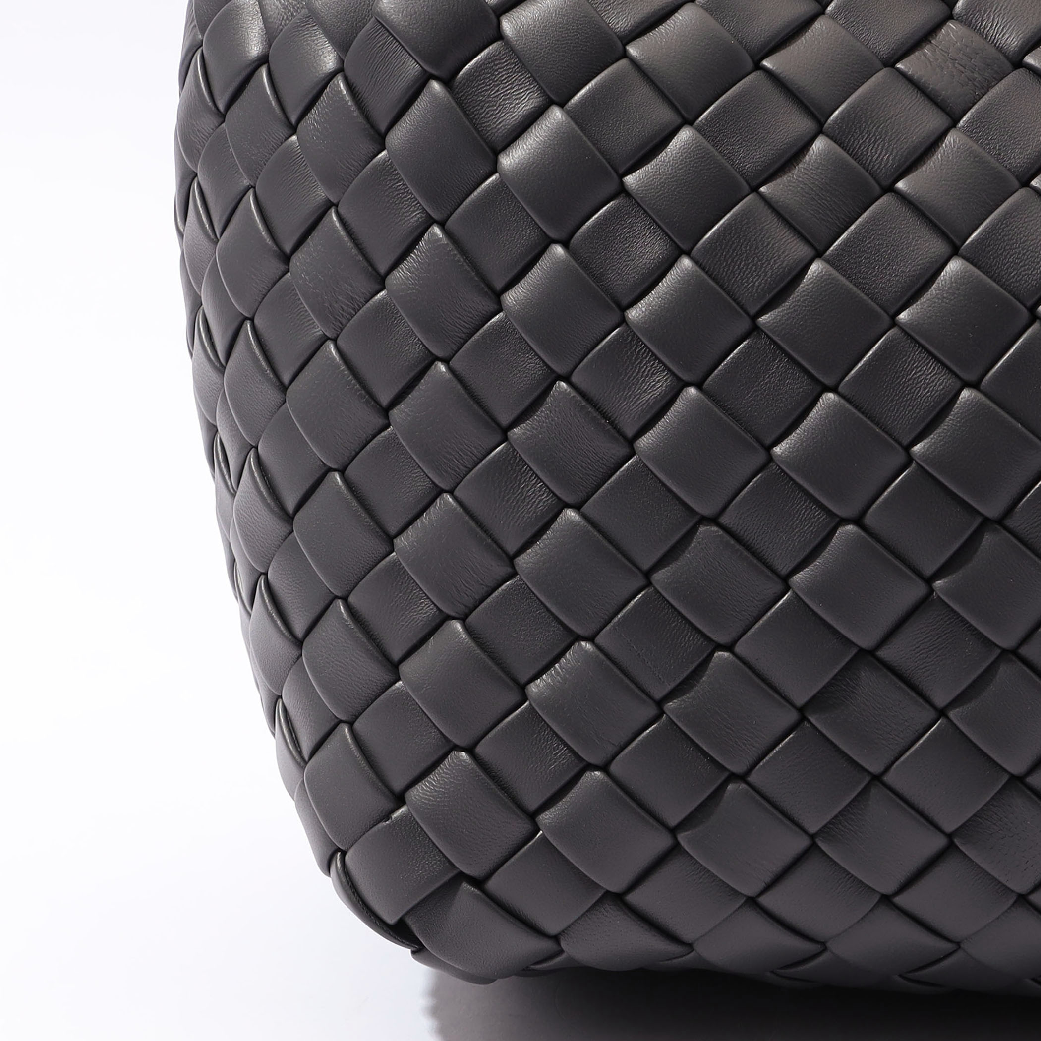 FALORNI レザー イントレチャート ハンドバッグ｜トゥモローランド