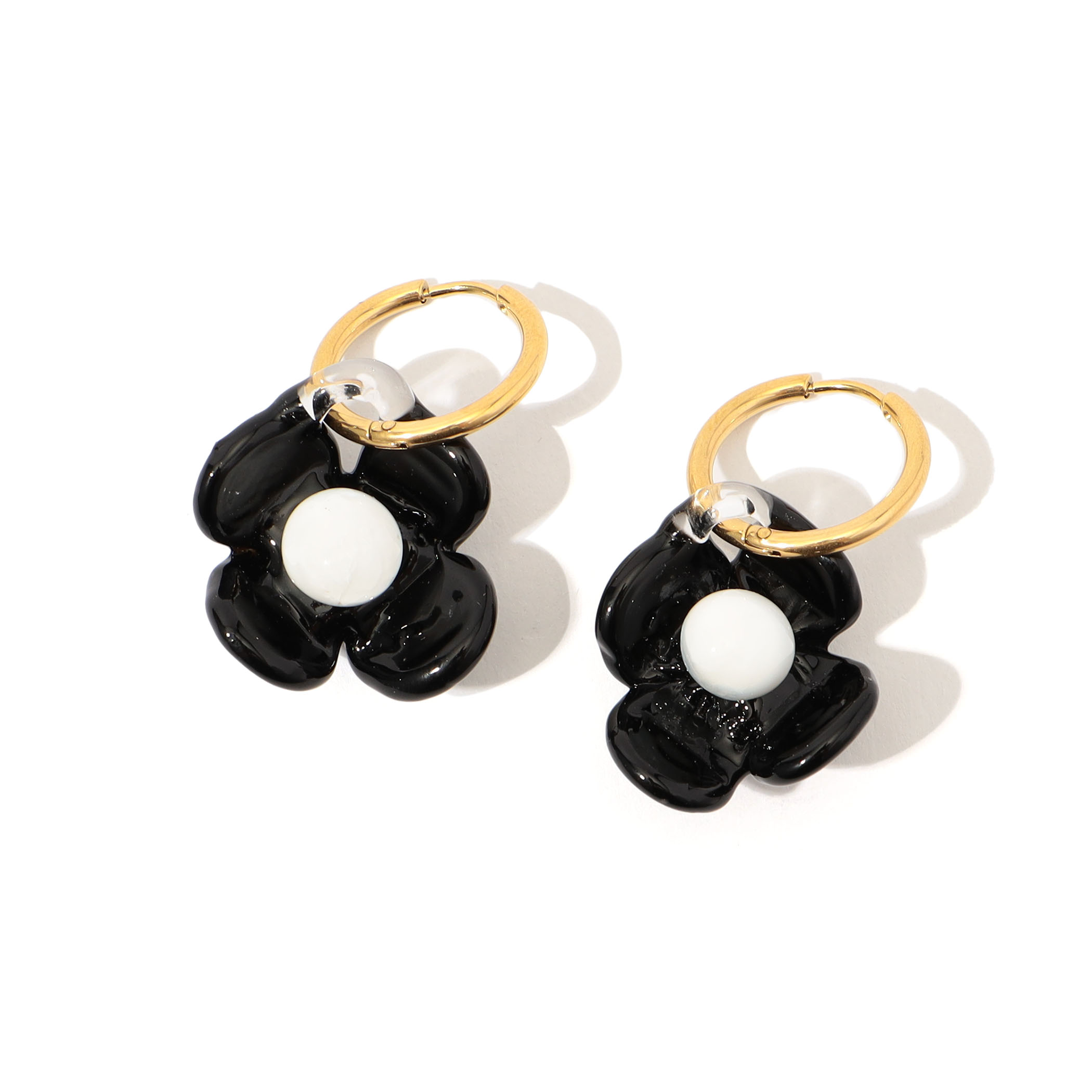 LEVENS JEWELS PRETTY BABY HOOPS｜トゥモローランド 公式通販