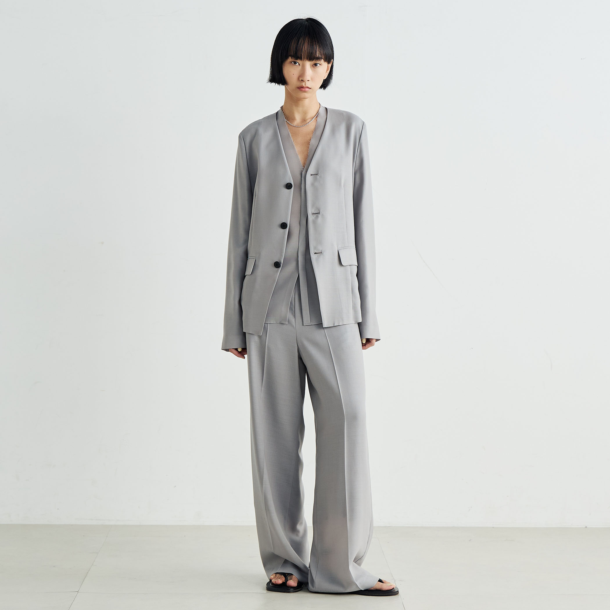 ウールビエラ ワイドスラックス｜トゥモローランド 公式通販