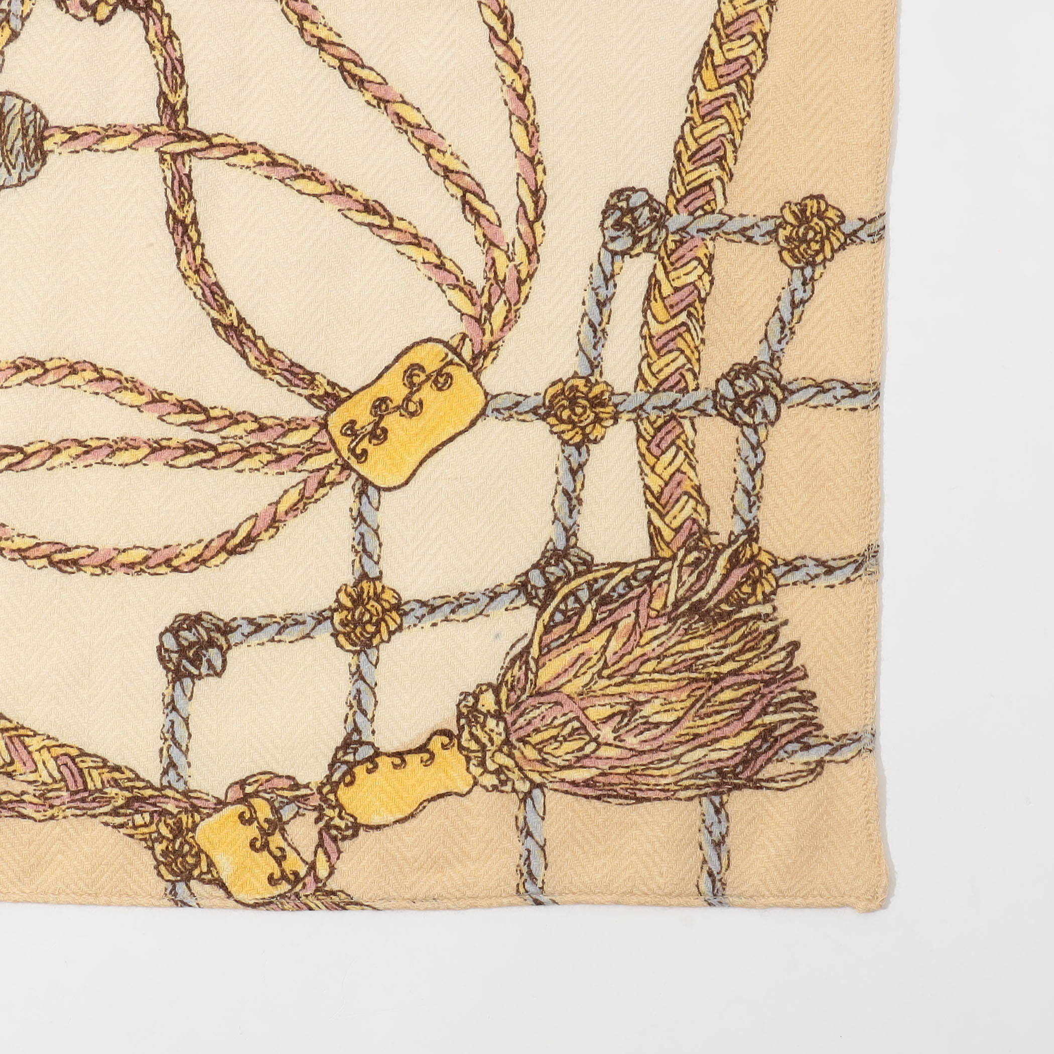 別注】MANIPURI TASSEL スカーフ｜トゥモローランド 公式通販