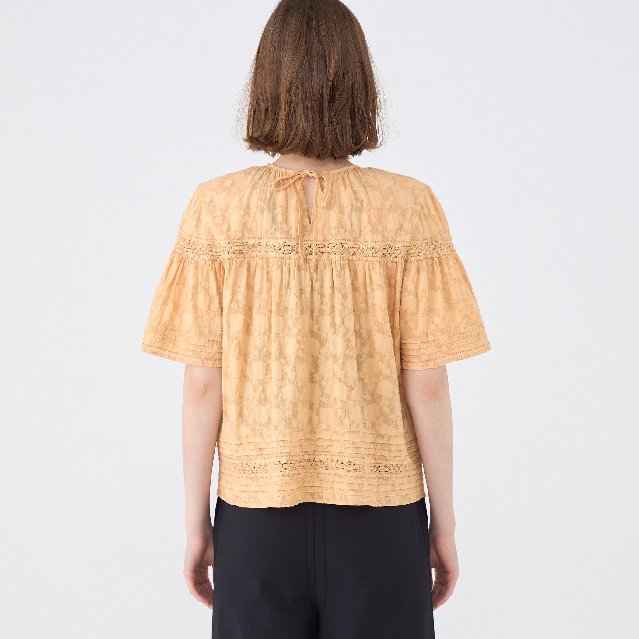 コットンカットジャカード Tブラウス｜トゥモローランド 公式通販