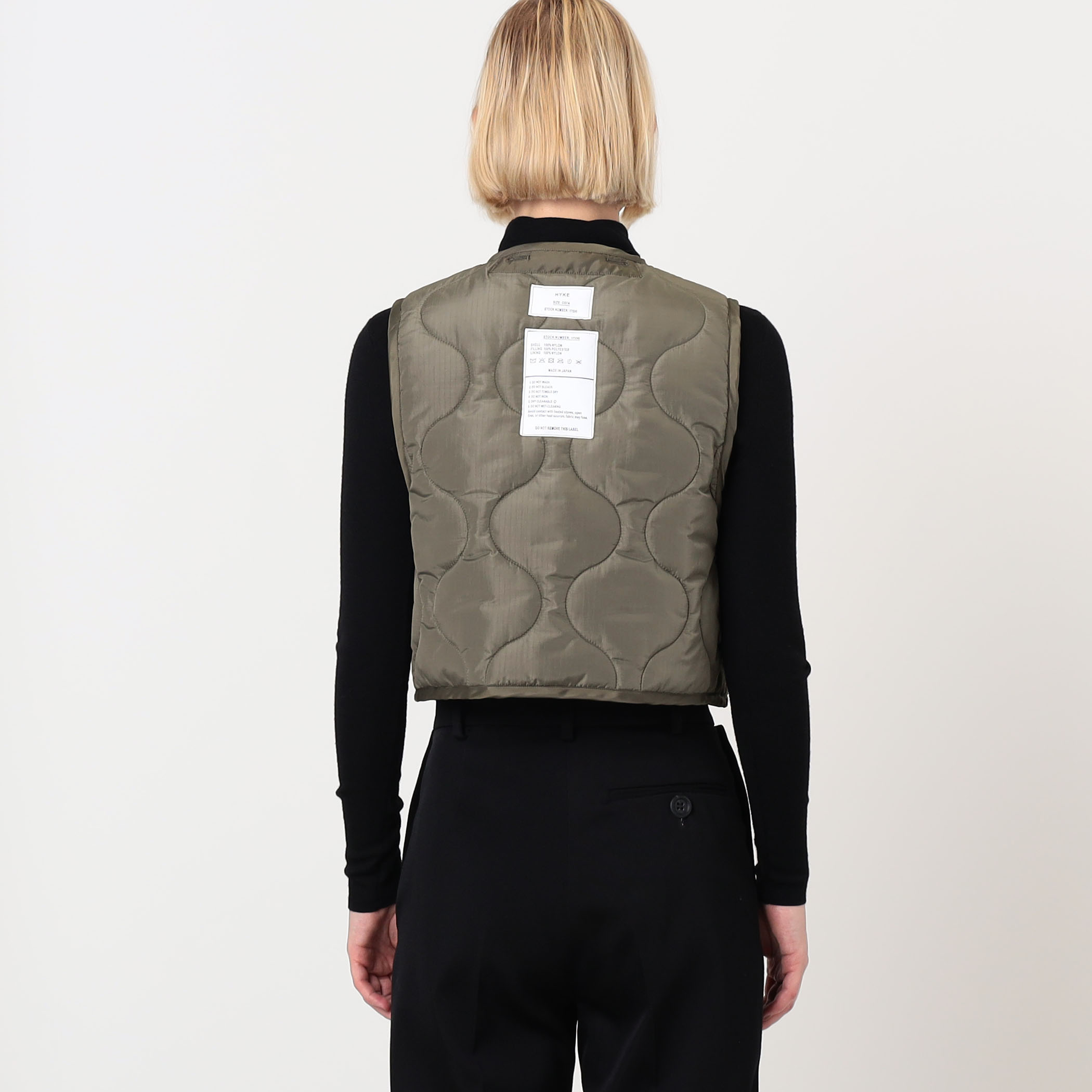 HYKE QUILTED CROPPED VEST キルティング クロップドベスト