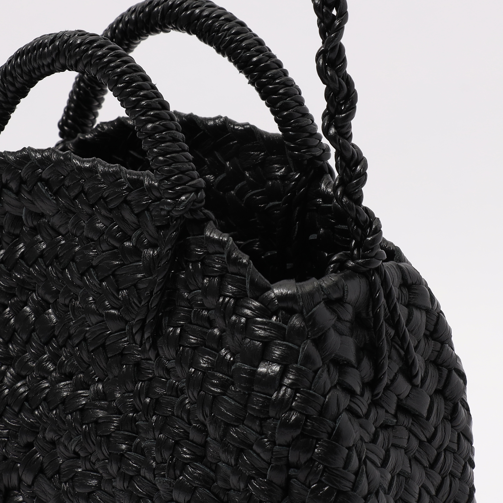 Aeta CIRCLE BASKET S｜トゥモローランド 公式サイト
