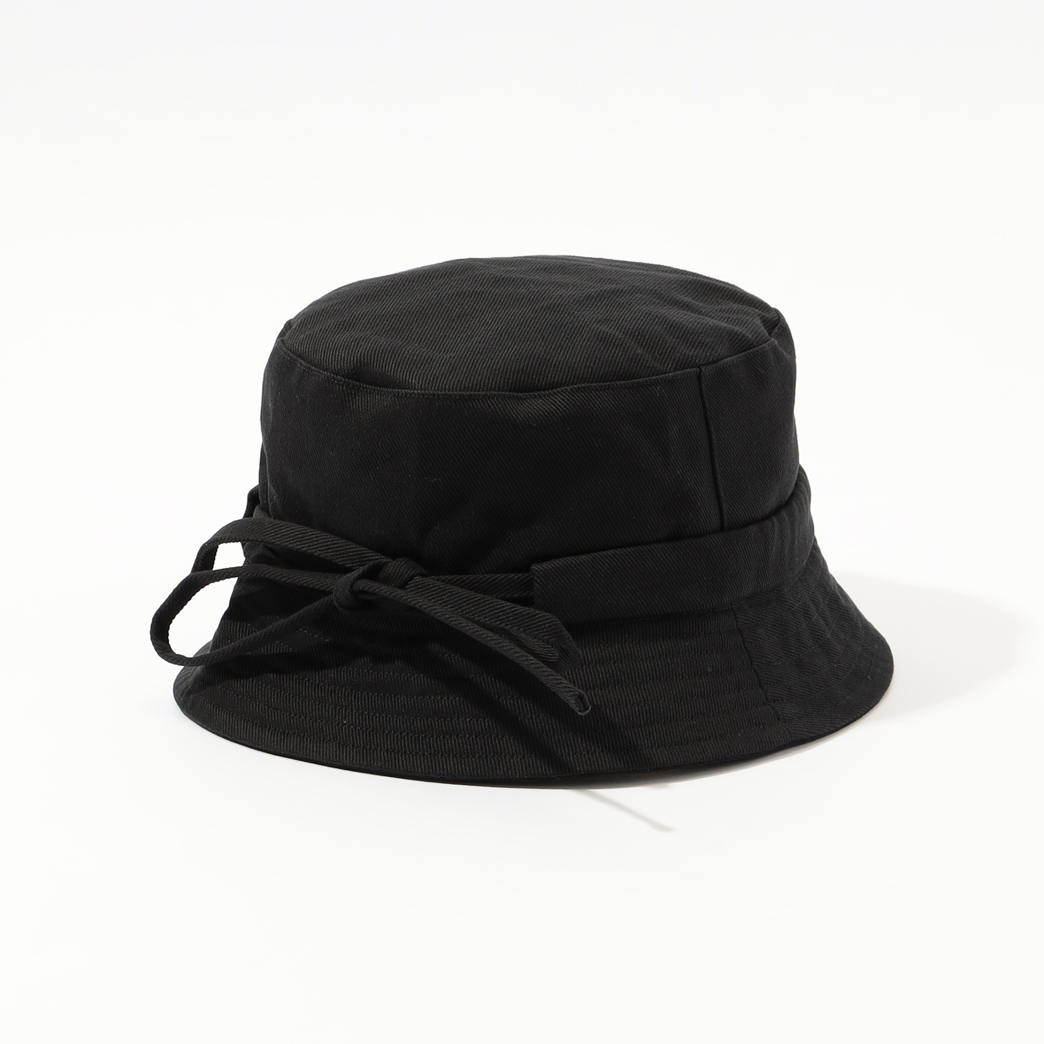 JACQUEMUS LE BOB GADJO｜トゥモローランド 公式サイト