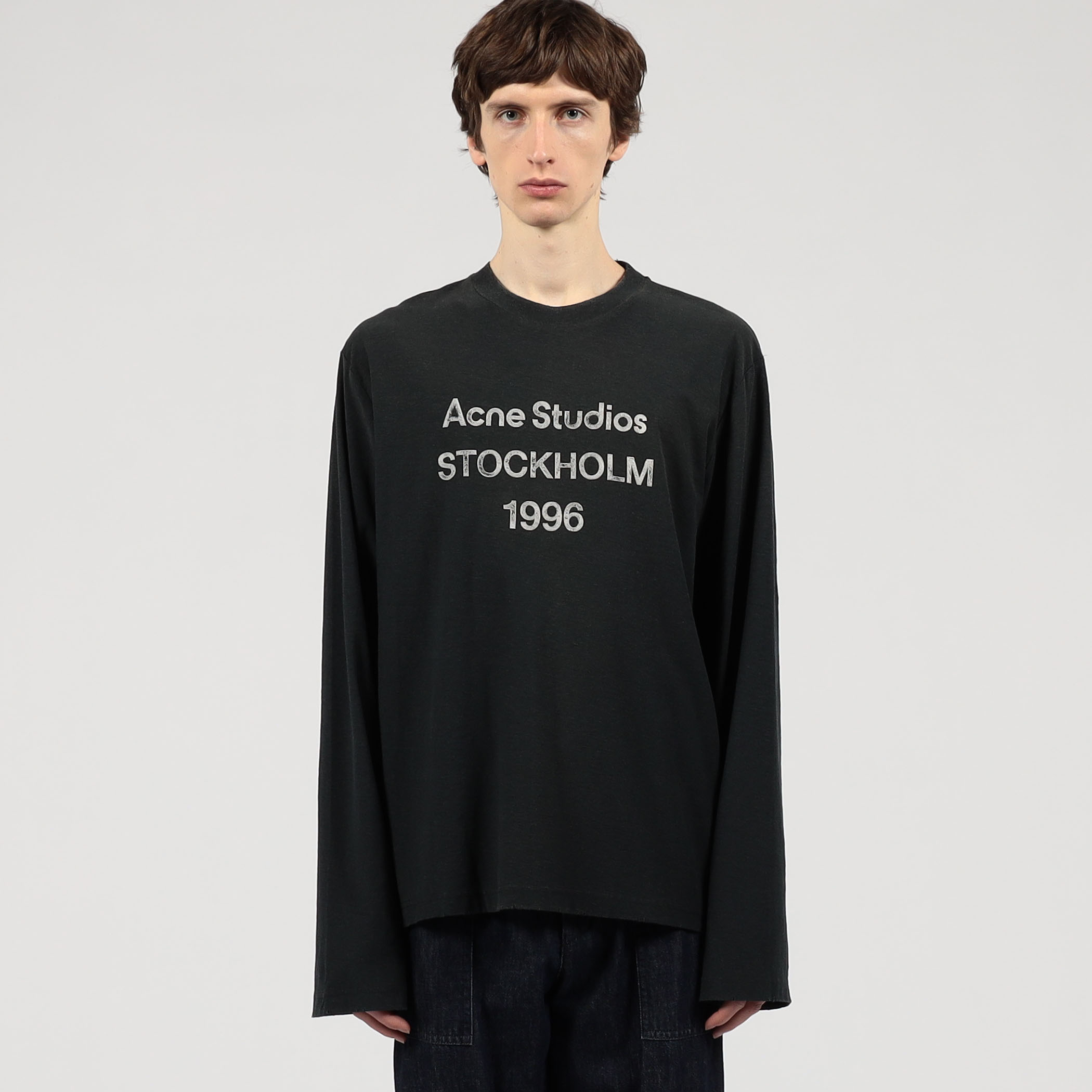 □Acne Studios ロゴTシャツ｜トゥモローランド 公式通販