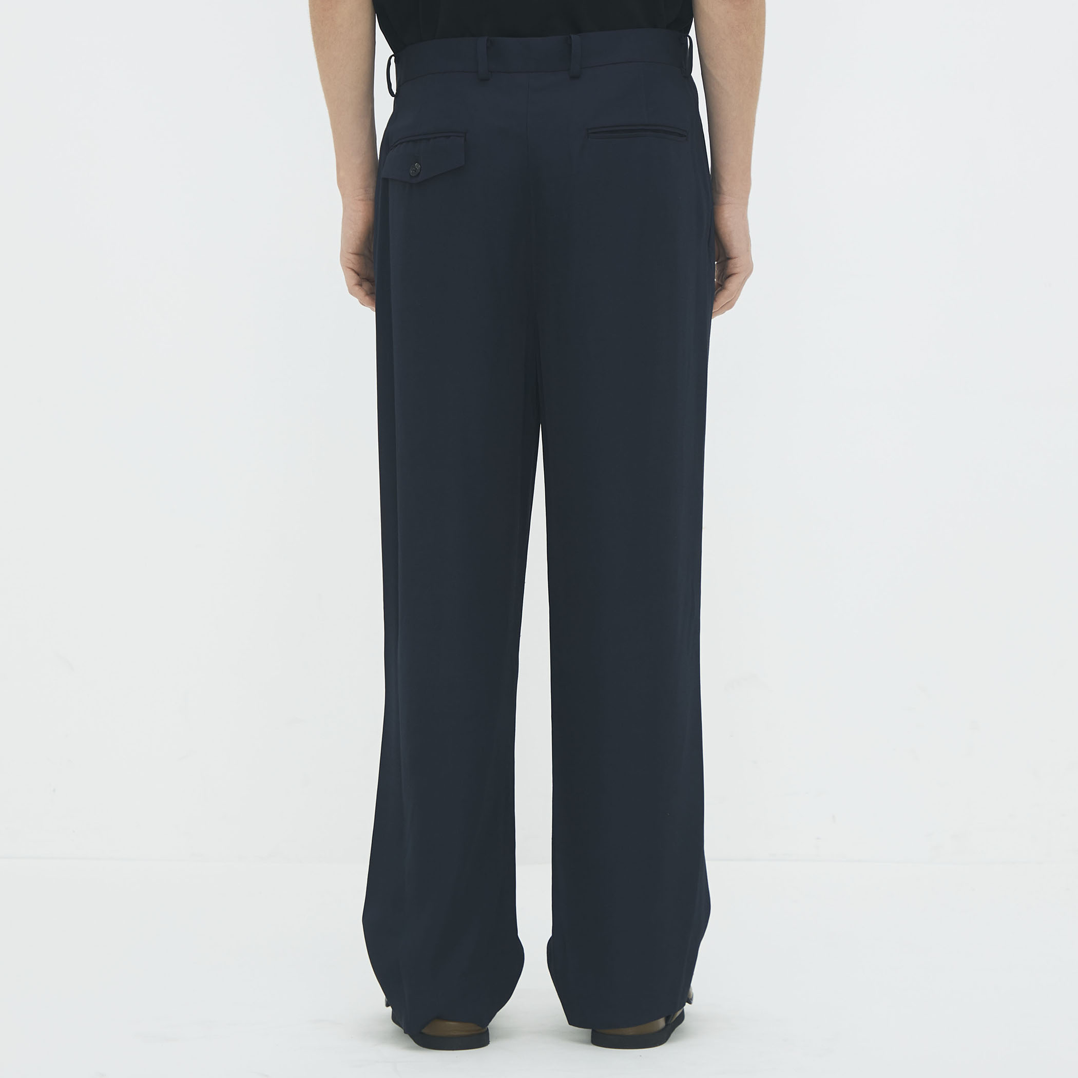 CABAN キャバン/トゥモローランド　レーヨンシルクツイル 2タックパンツ レーヨンシルクツイル 2タックパンツ（その他パンツ）｜CABaN