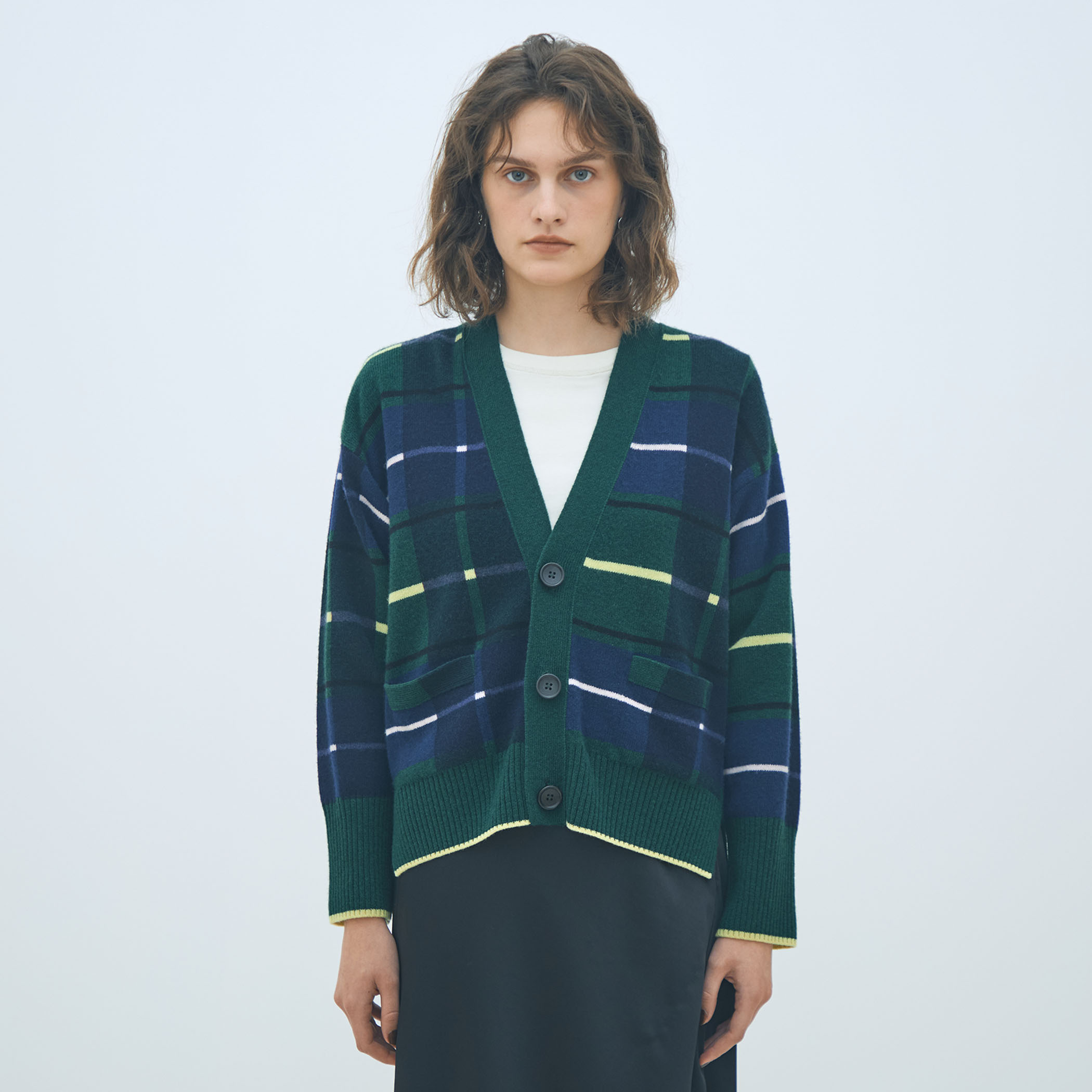 NZ LAMBS プリント Vネックカーディガン｜トゥモローランド 公式通販