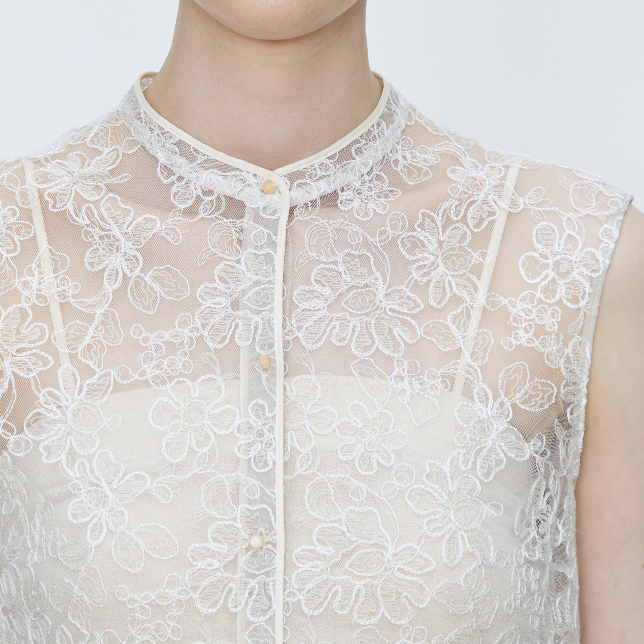 ローダンセエンブロイダリー パイピングレースブラウス