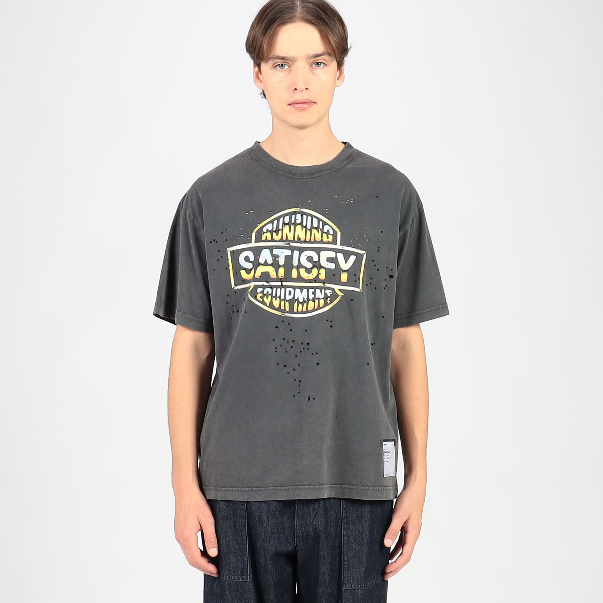 未使用 Lサイズ Tシャツ SATISFY MothTech T-Shirt SATISFY MothTech T-Shirt｜トゥモローランド 公式サイト