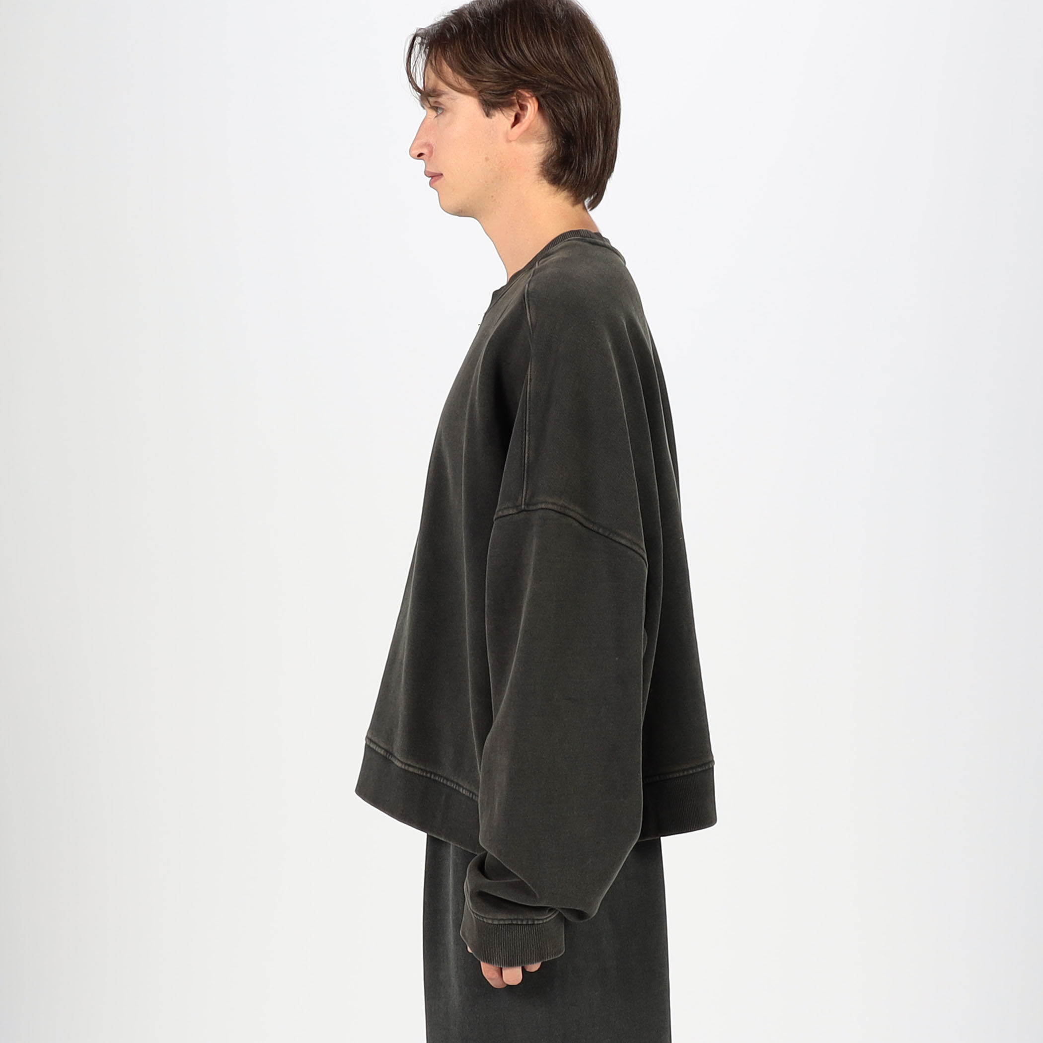 □entire studios BOX CREW｜トゥモローランド 公式通販