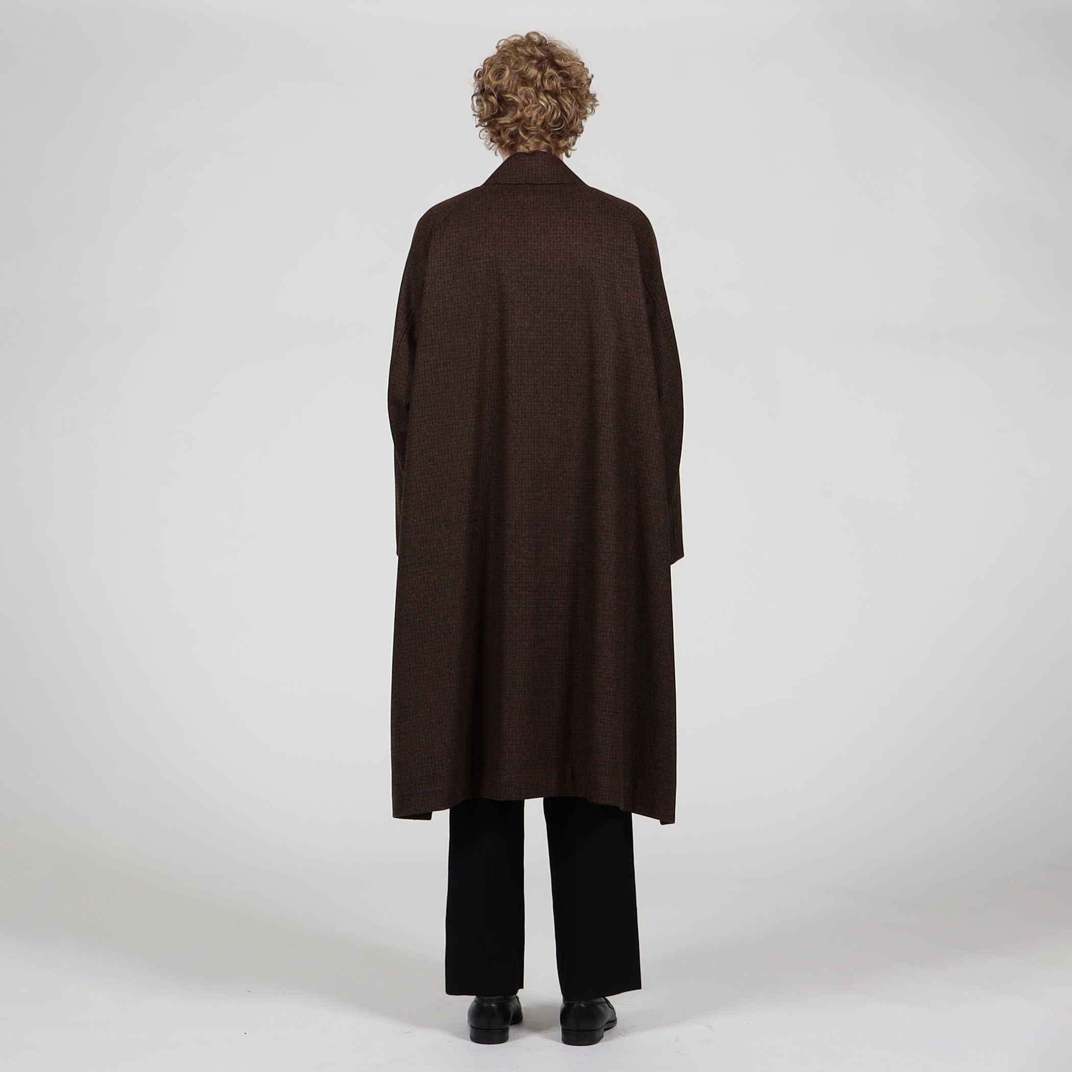 the clasik 定価14万22aw別注bal collar poncho 別注】The CLASIK BAL COLLAR PONCHO Fox Flannel｜トゥモローランド