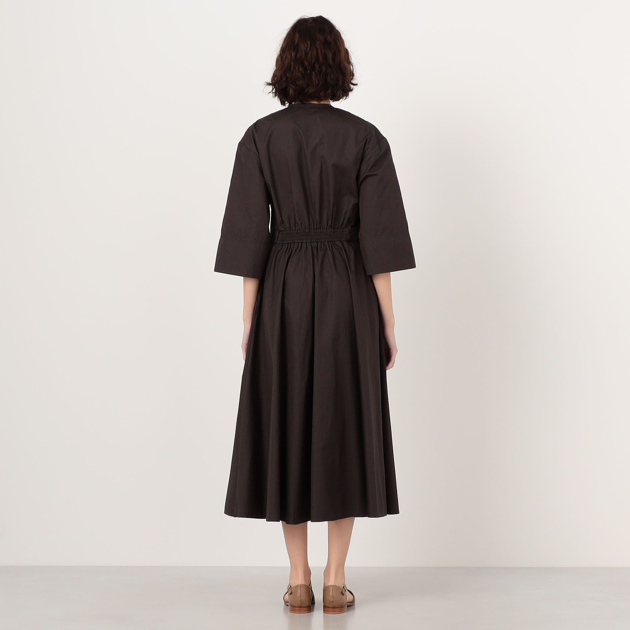 MKDT STUDIO DENILLA ワンピース｜トゥモローランド 公式サイト