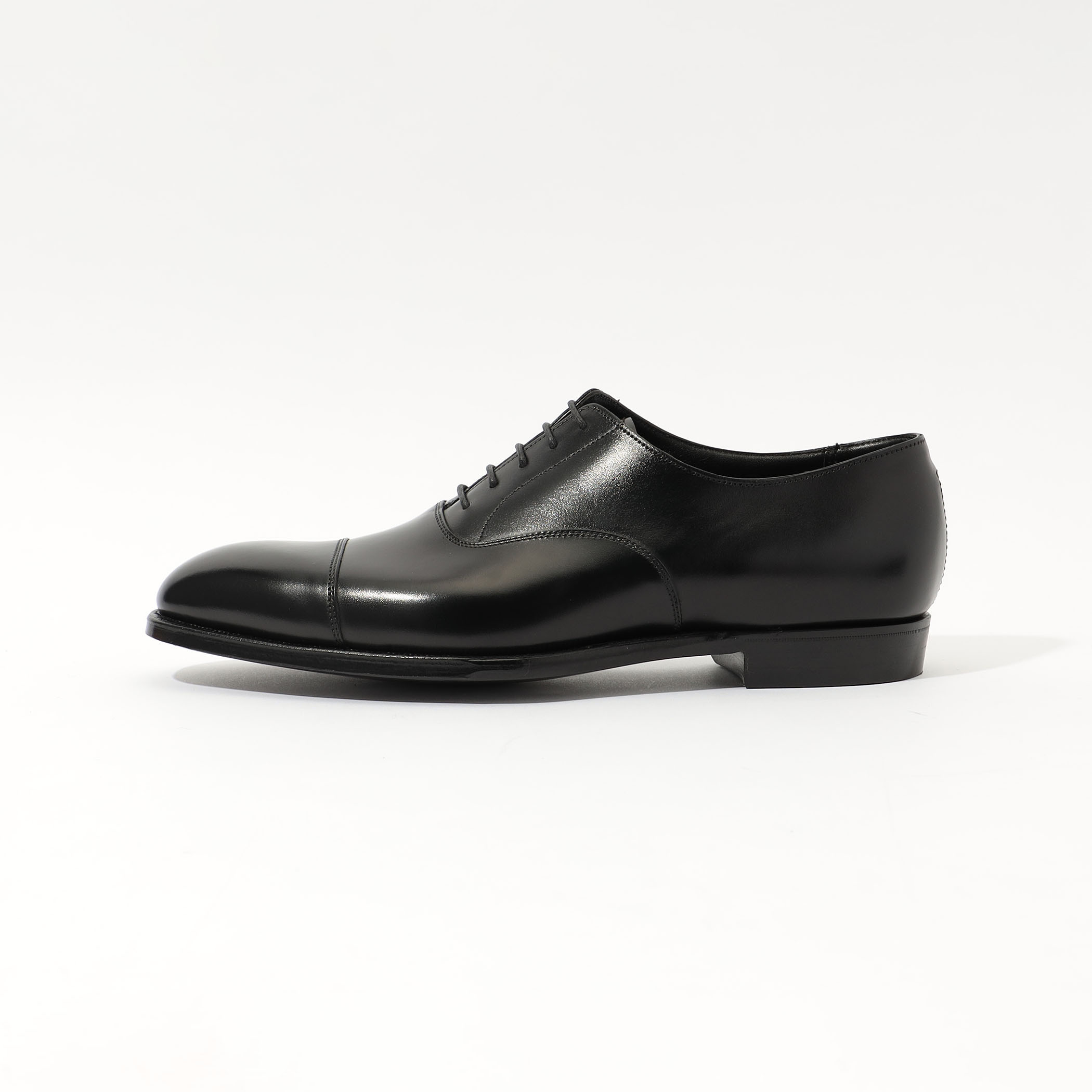 値下げ　Crockett & Jones 黒 キャップトゥシューズ SALE】クロケット＆ジョーンズ アルバニー|ALBANY BLACK パンチド
