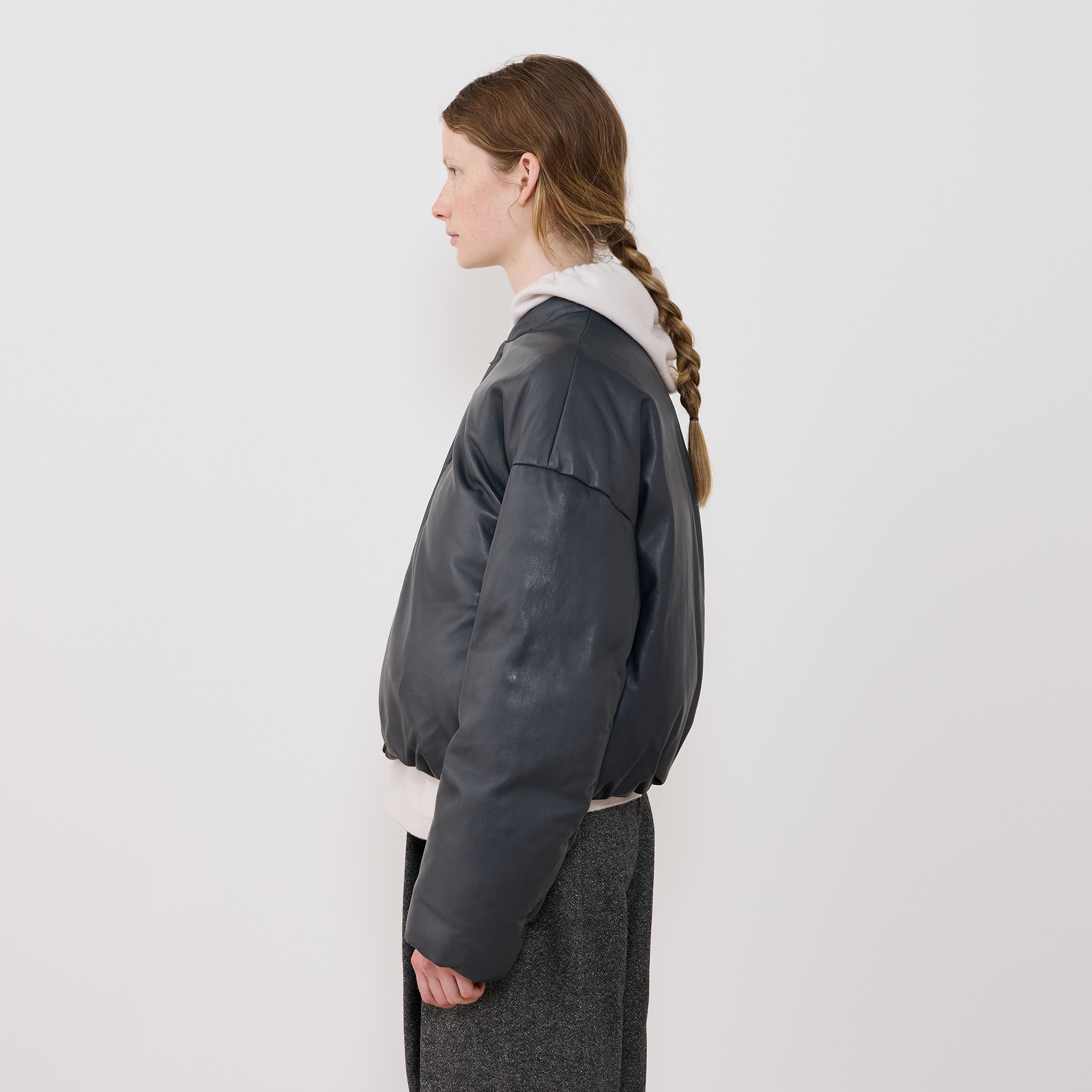 シープダウン オーバルブルゾン｜トゥモローランド 公式通販