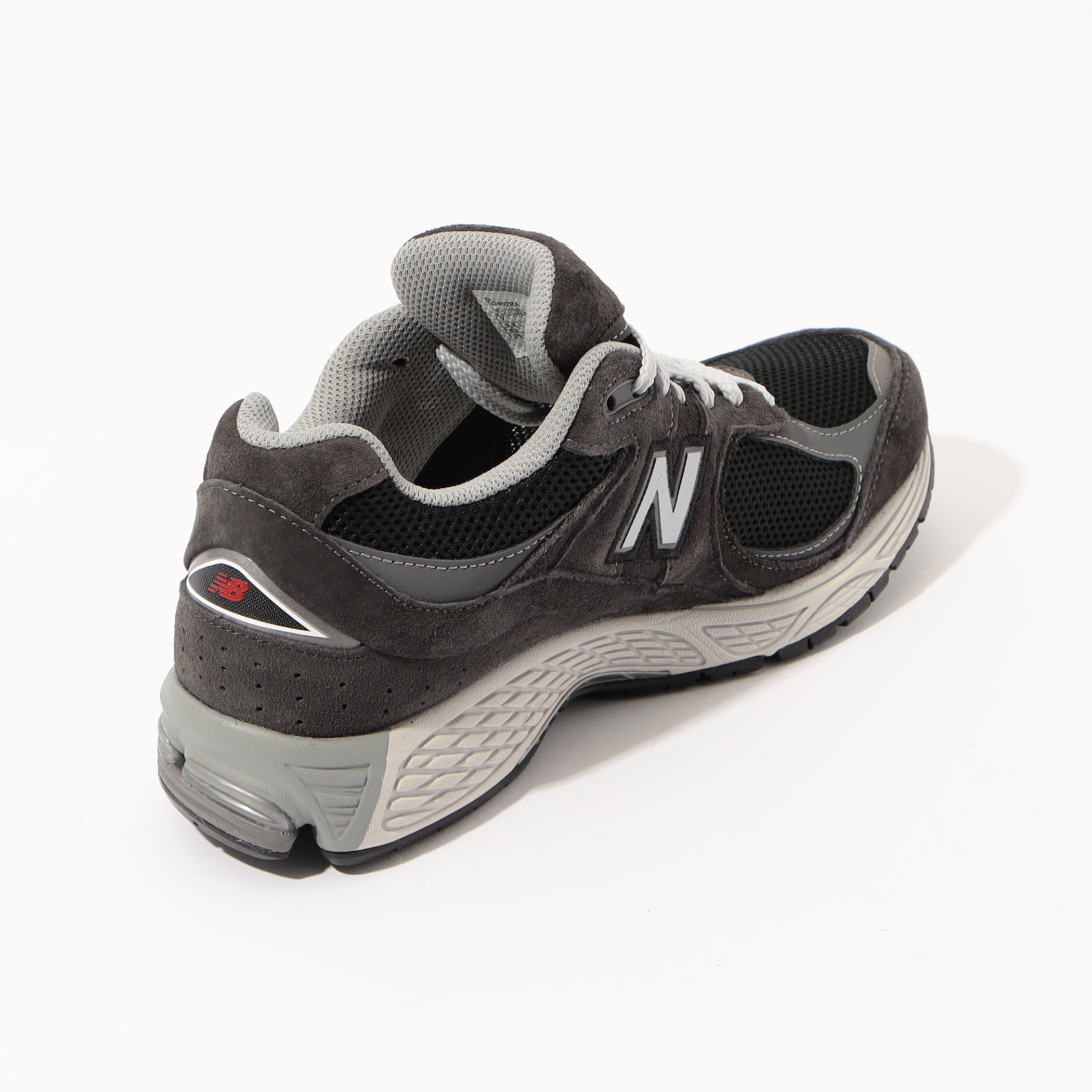 靴 TOMORROW LAND GOODS New Balance M2002R セール】 New Balance M2002R スニーカー （スニーカー