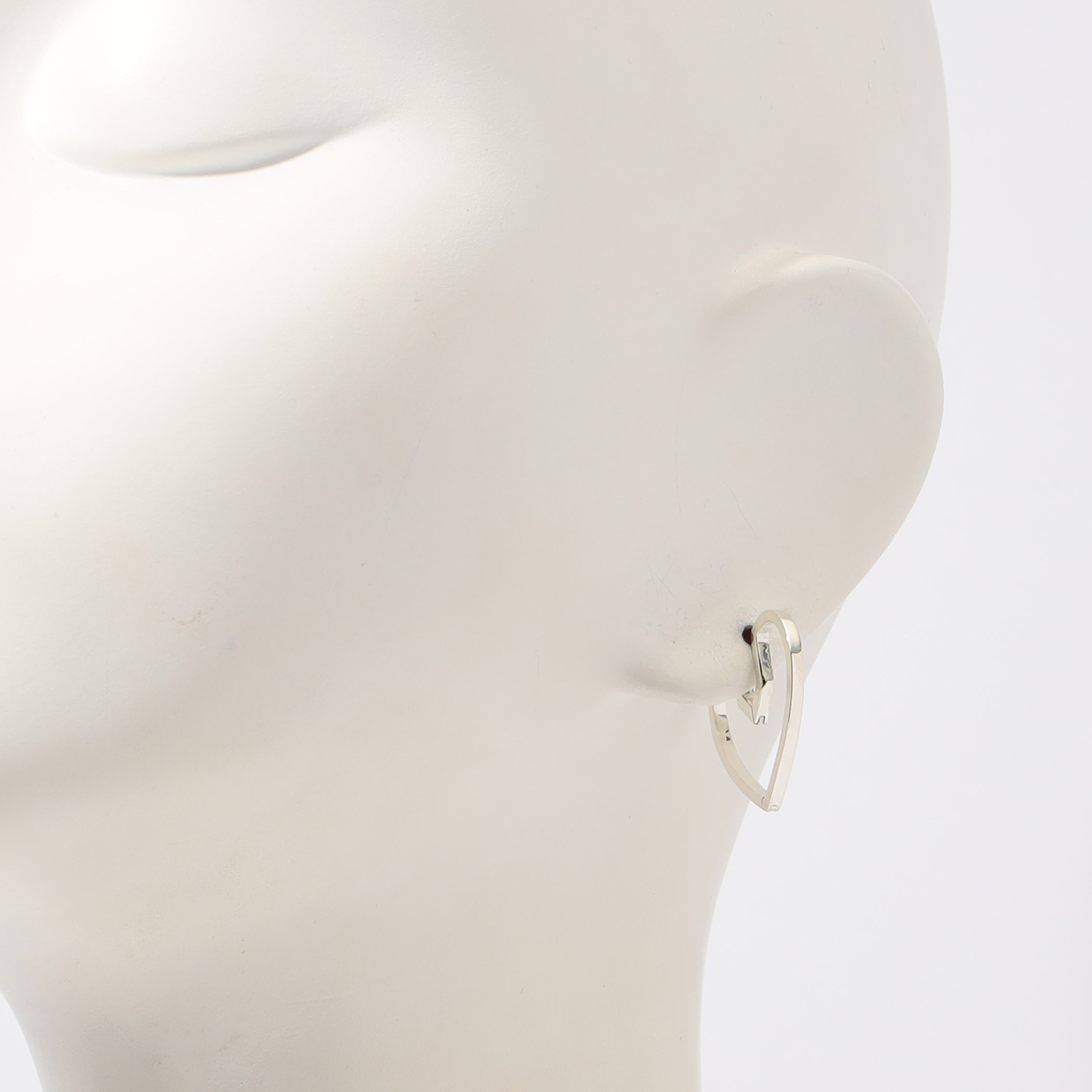 PLOW / HEART フープ　プラウ　ハートフープピアス PLOW（アクセサリー） ピアス 「PLOW（プラウ）」 HUG HEART