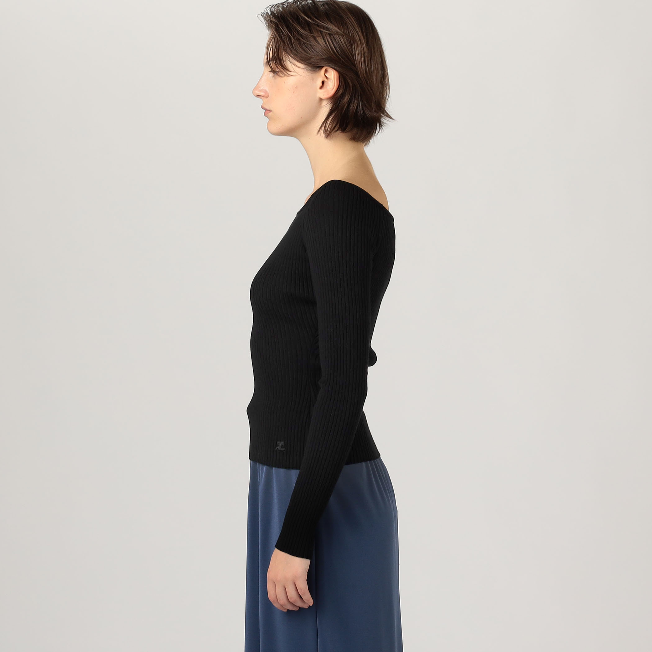 Courreges OFF SHOULDER RIB KNIT TOP｜トゥモローランド 公式サイト