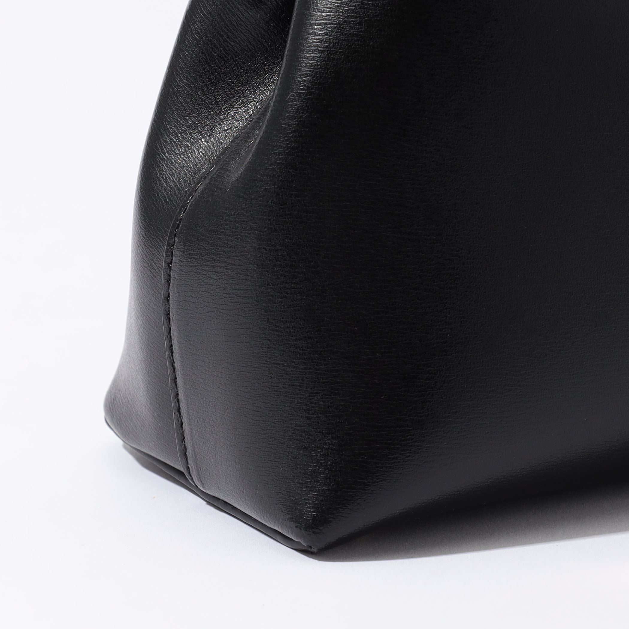TOTEME T-Lock leather トップハンドルショルダーバッグ