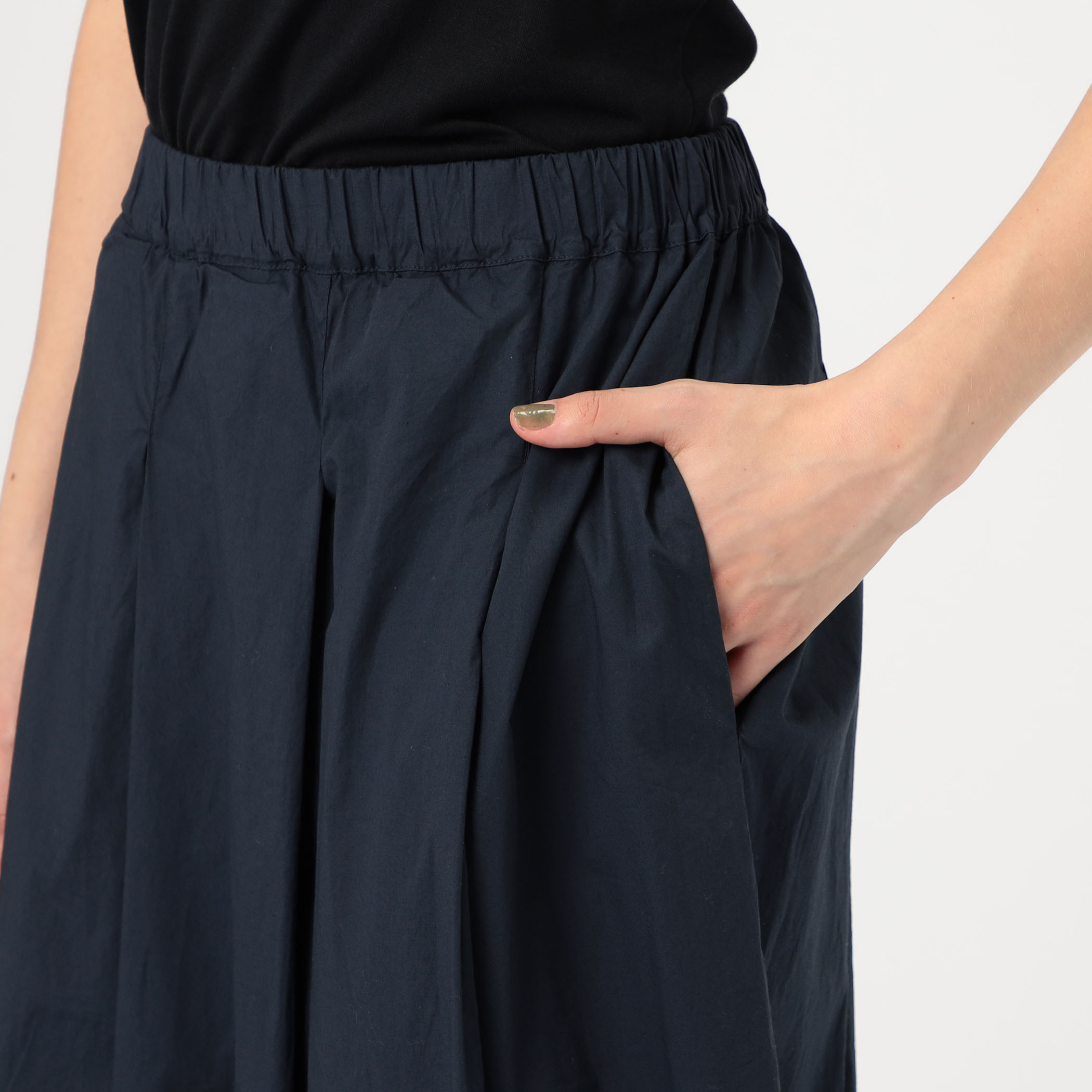 KristenseN DU NORD　黒 スカート KristenseN DU NORD クリステンセンドゥノルド SKIRT [332-12332