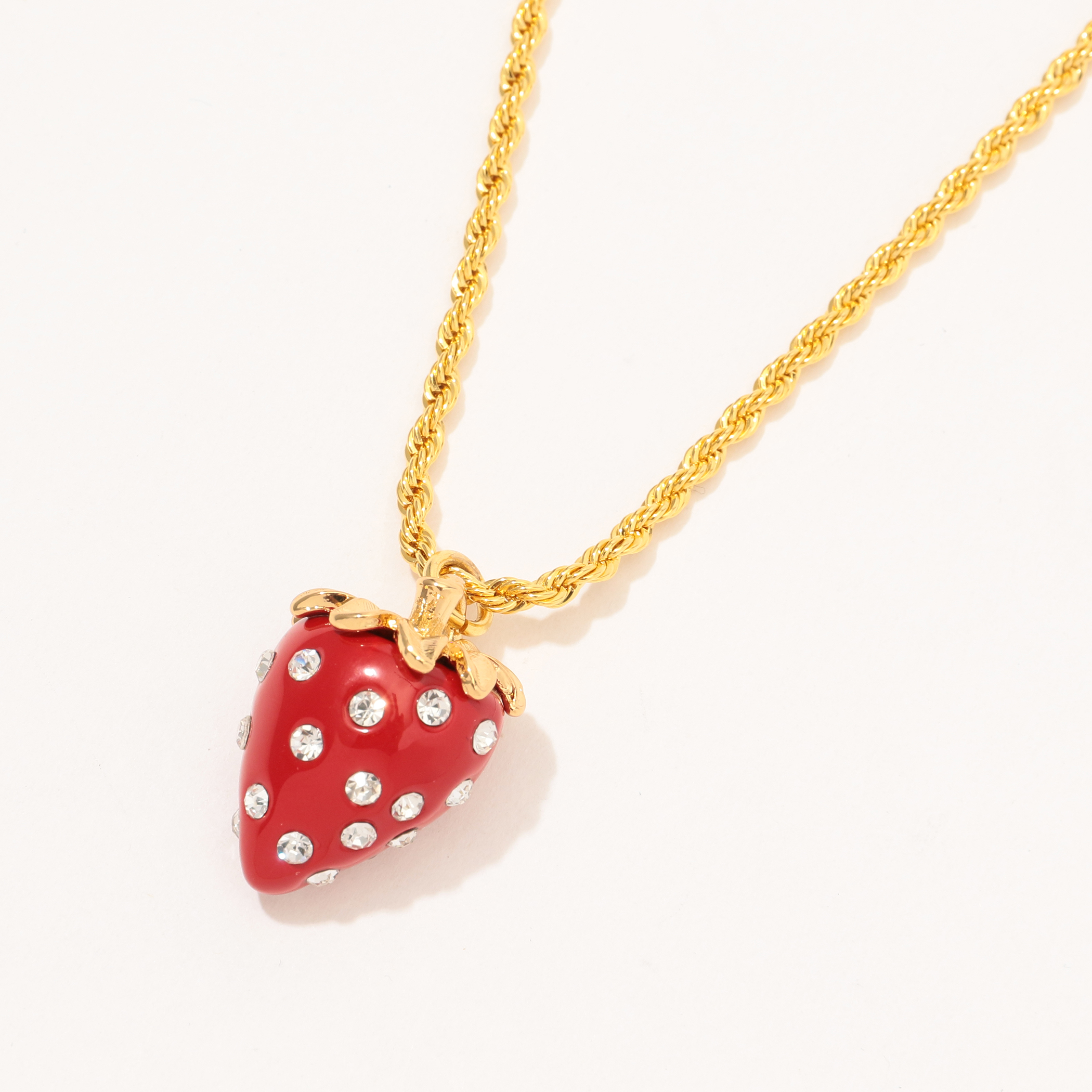 Kenneth Jay Lane Strawberry ネックレス|トゥモローランド Kenneth Jay Lane Strawberry ネックレス|トゥモローランド