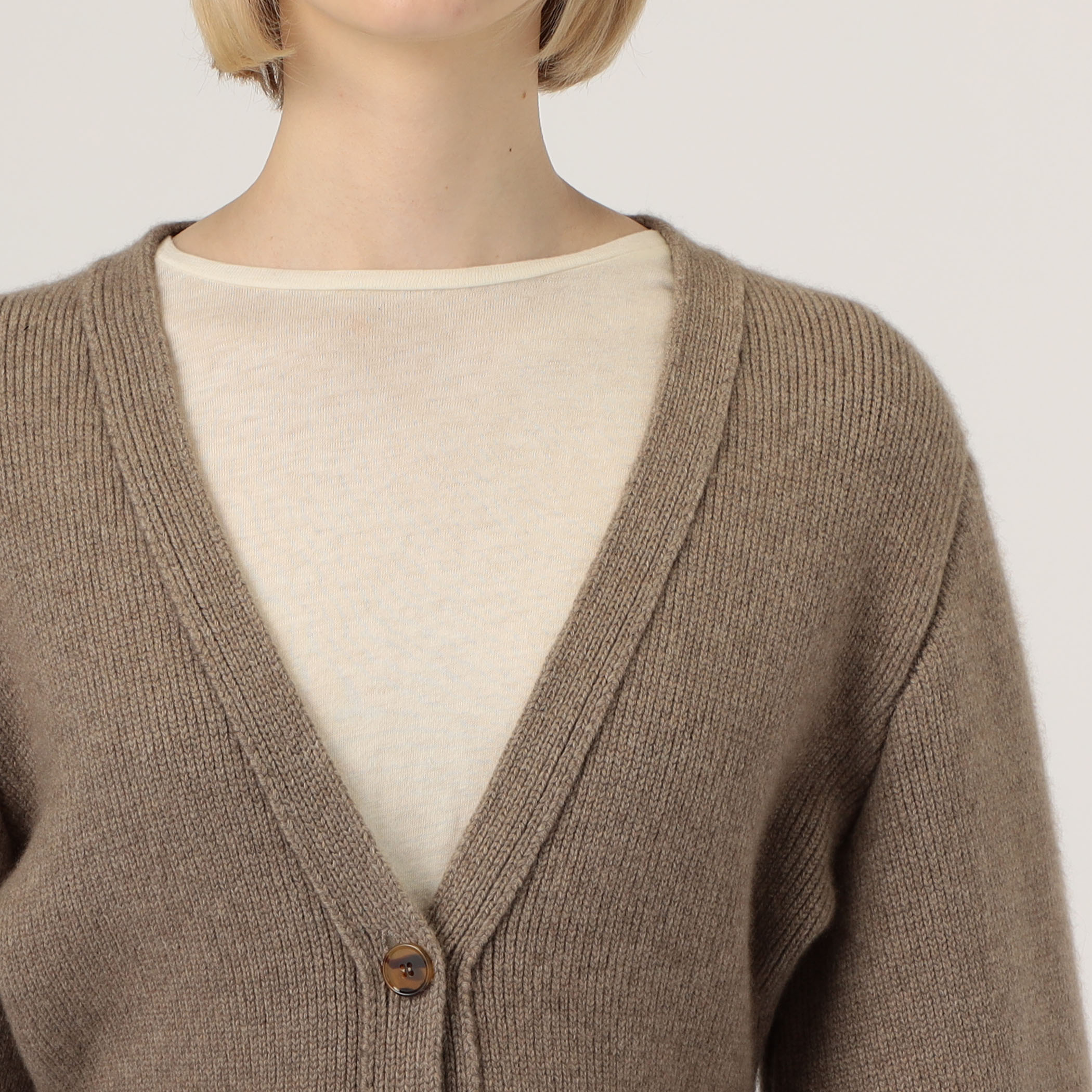 KHAITE SCARLET CARDIGAN｜トゥモローランド 公式通販