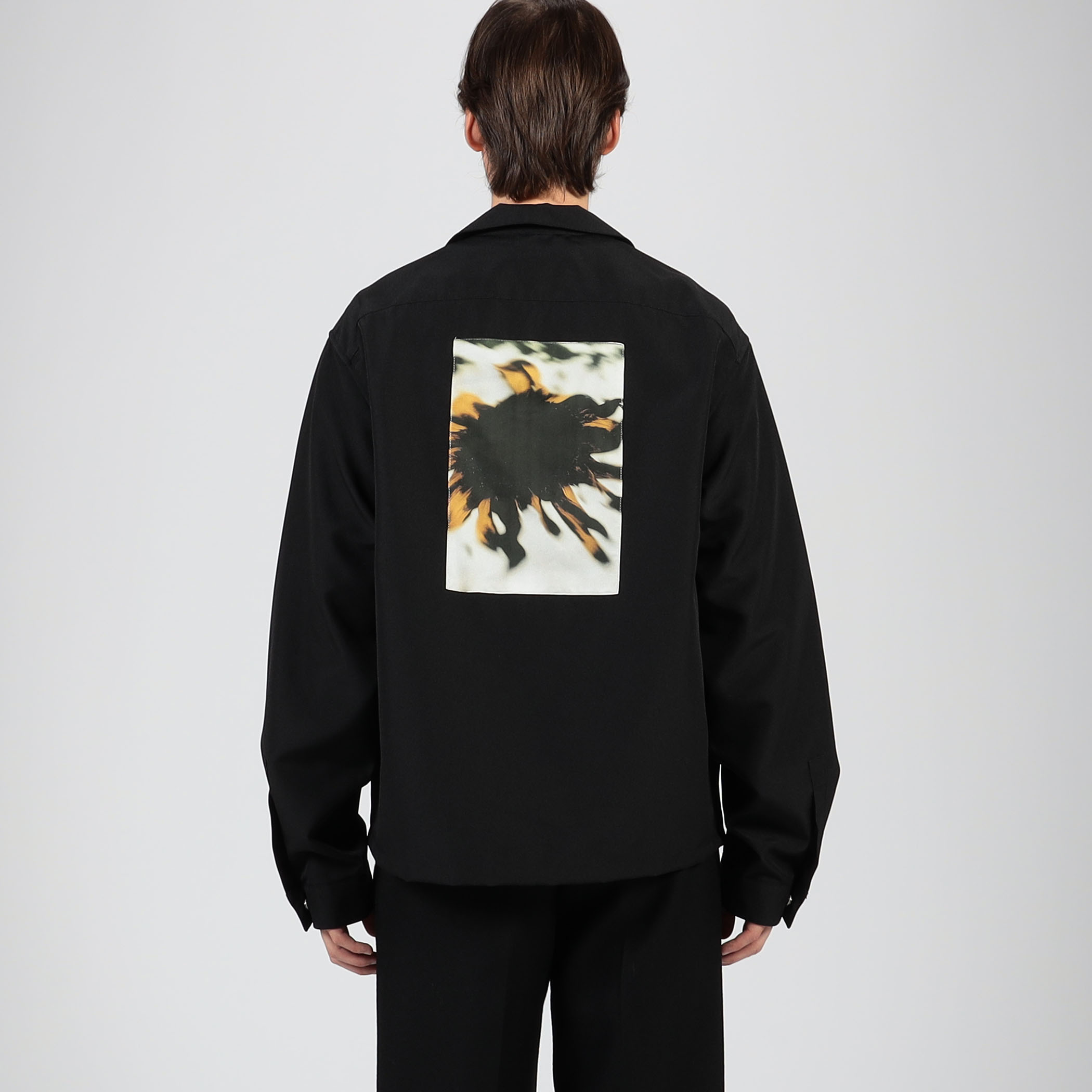 item2d4c7bdea66b11f083940242ac