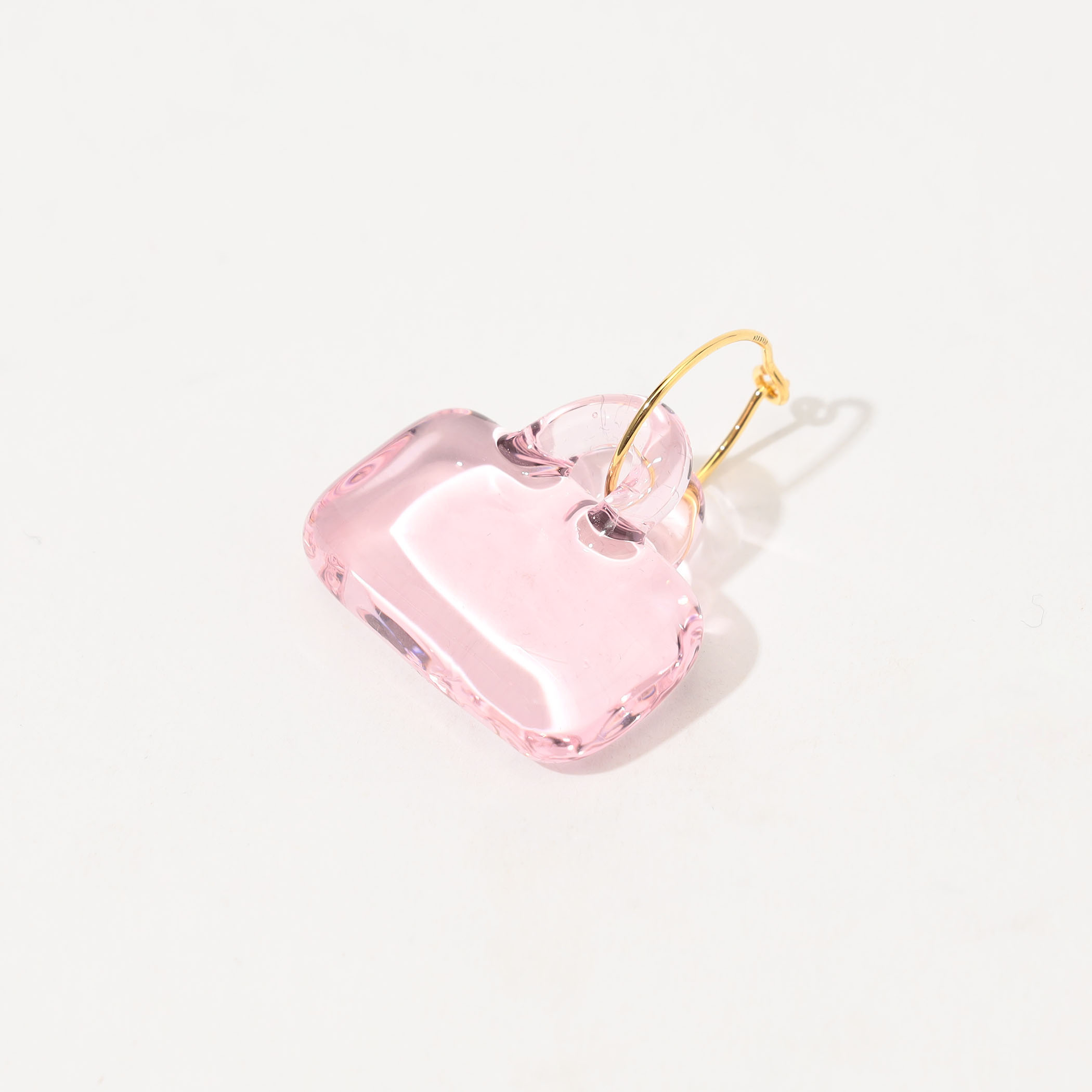 LEVENS JEWELS HANDBAG HOOP 片耳ピアス｜トゥモローランド 公式サイト
